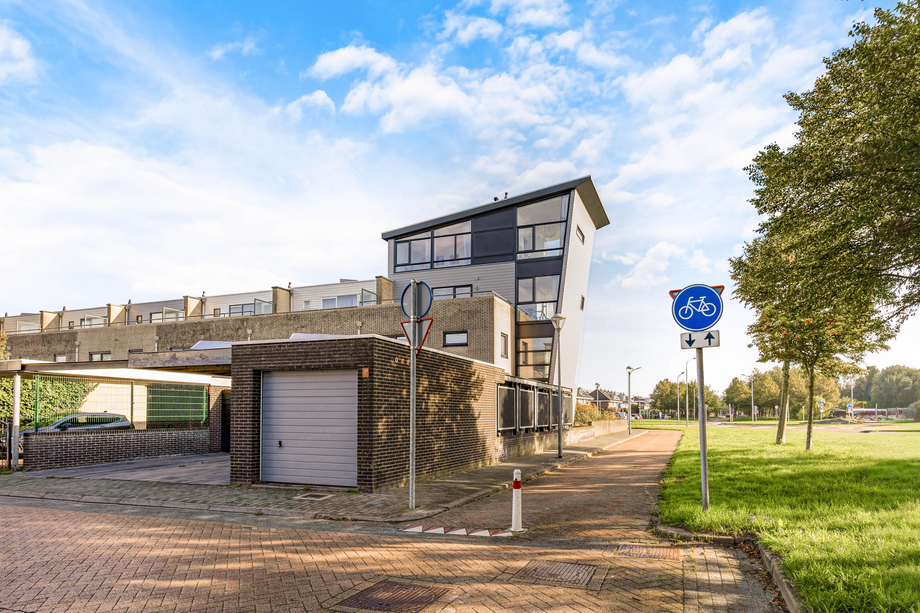 Flierveld 1 , 2151 LE Nieuw-vennep