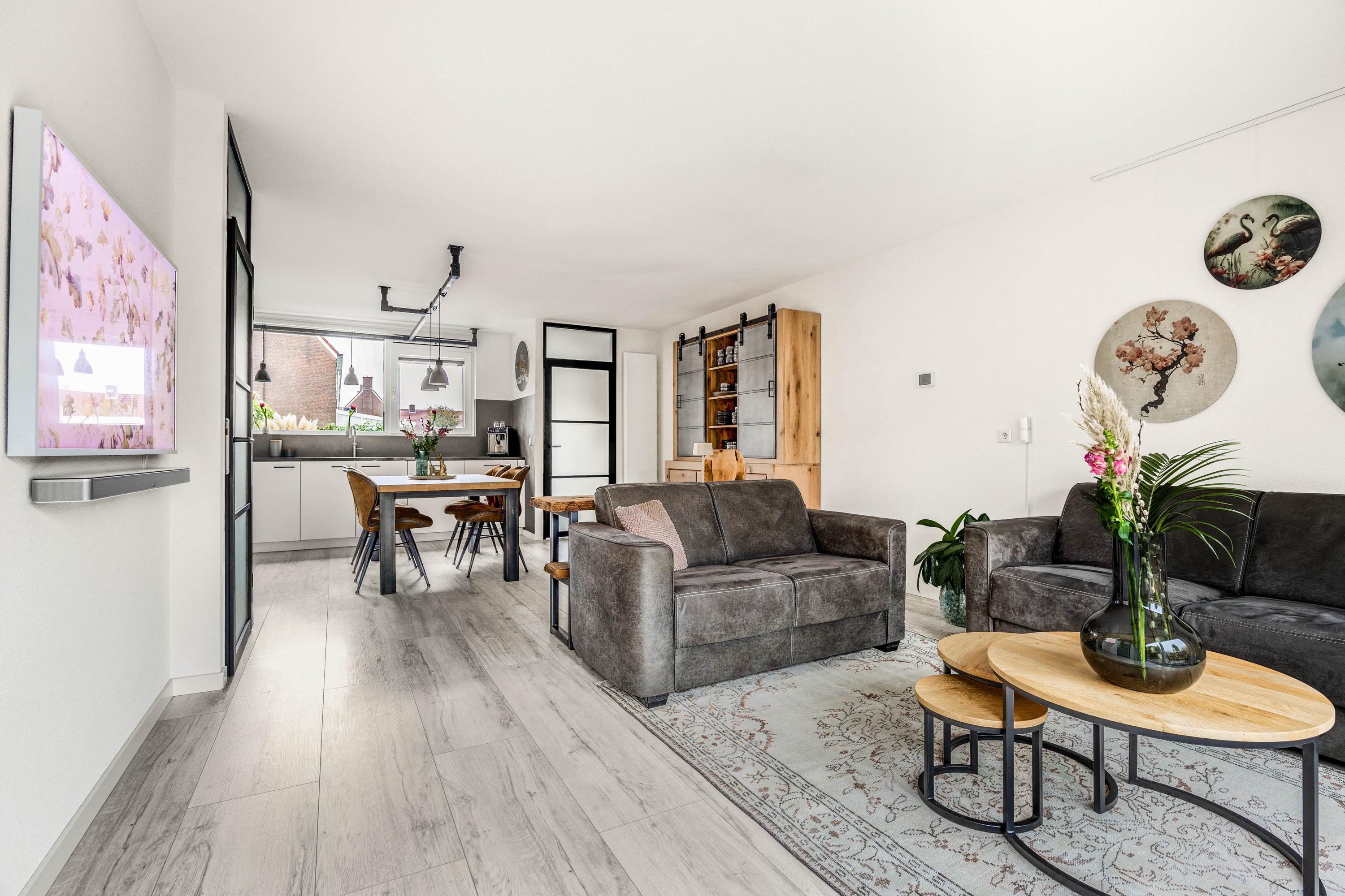 Weerterbos 49 , 2134 HJ Hoofddorp