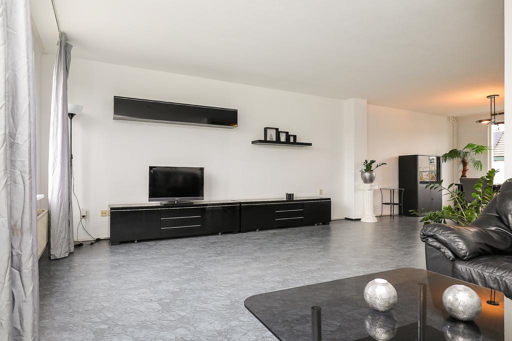 Reina Prinsen Geerligsdreef 71 , 2135 HS Hoofddorp