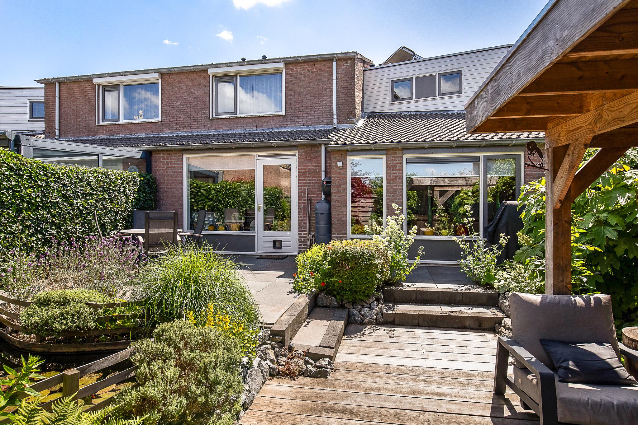 Haya van Somerensingel 105 , 2135 HZ Hoofddorp