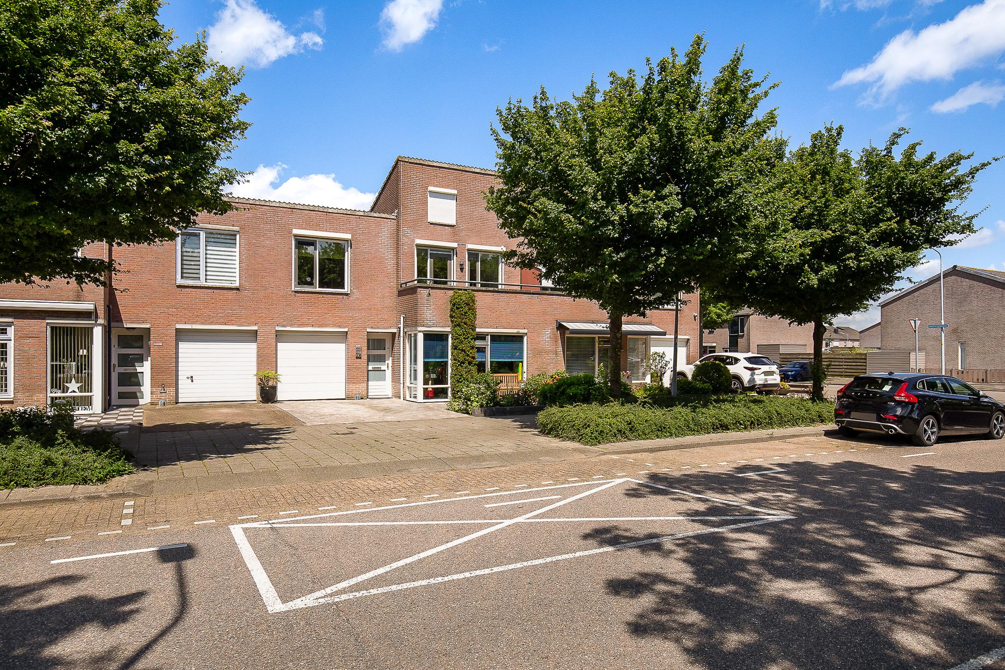 Haya van Somerensingel 105 , 2135 HZ Hoofddorp