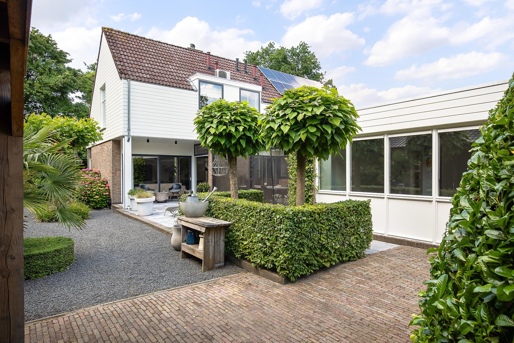 Dokter Van Haeringenplantsoen 28 , 2151 AT Nieuw-vennep