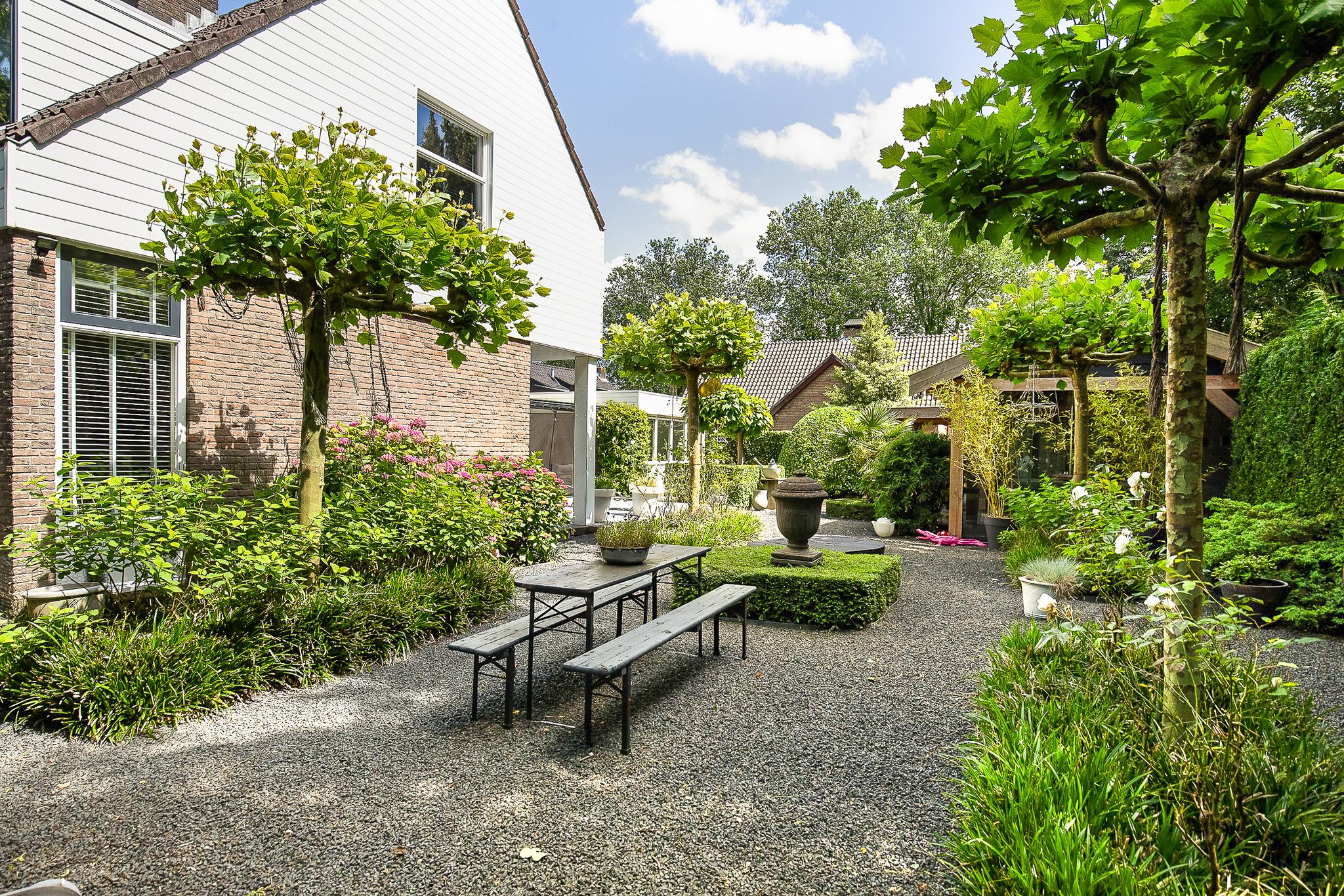 Dokter Van Haeringenplantsoen 28, 2151 AT Nieuw-vennep