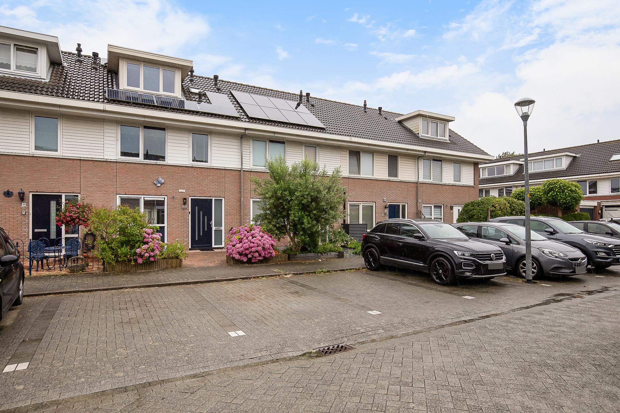 Bachlaan 7 , 2151 GD Nieuw-vennep