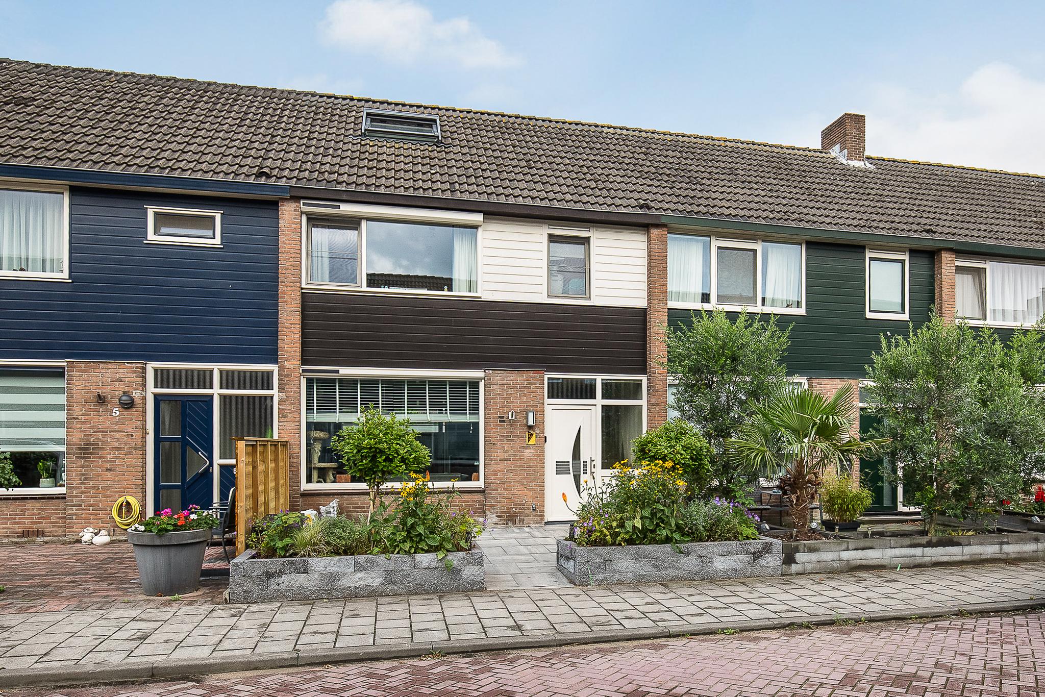 Lijsterbesstraat 7 , 2371 TE Roelofarendsveen