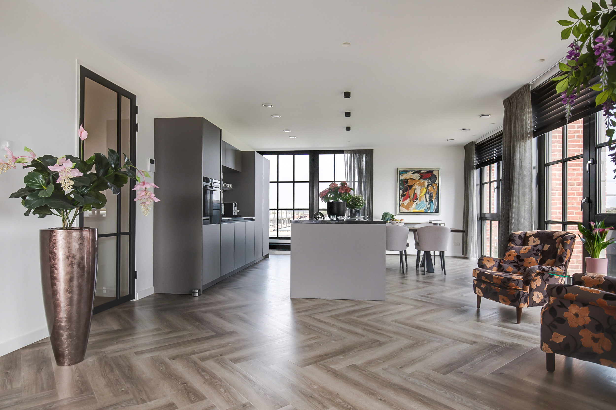 Thomas Morelaan 305 , 2135 WC Hoofddorp