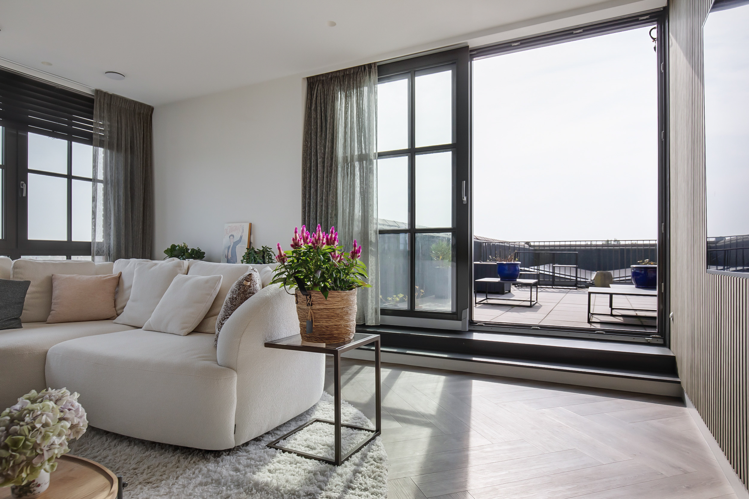 Thomas Morelaan 305 , 2135 WC Hoofddorp