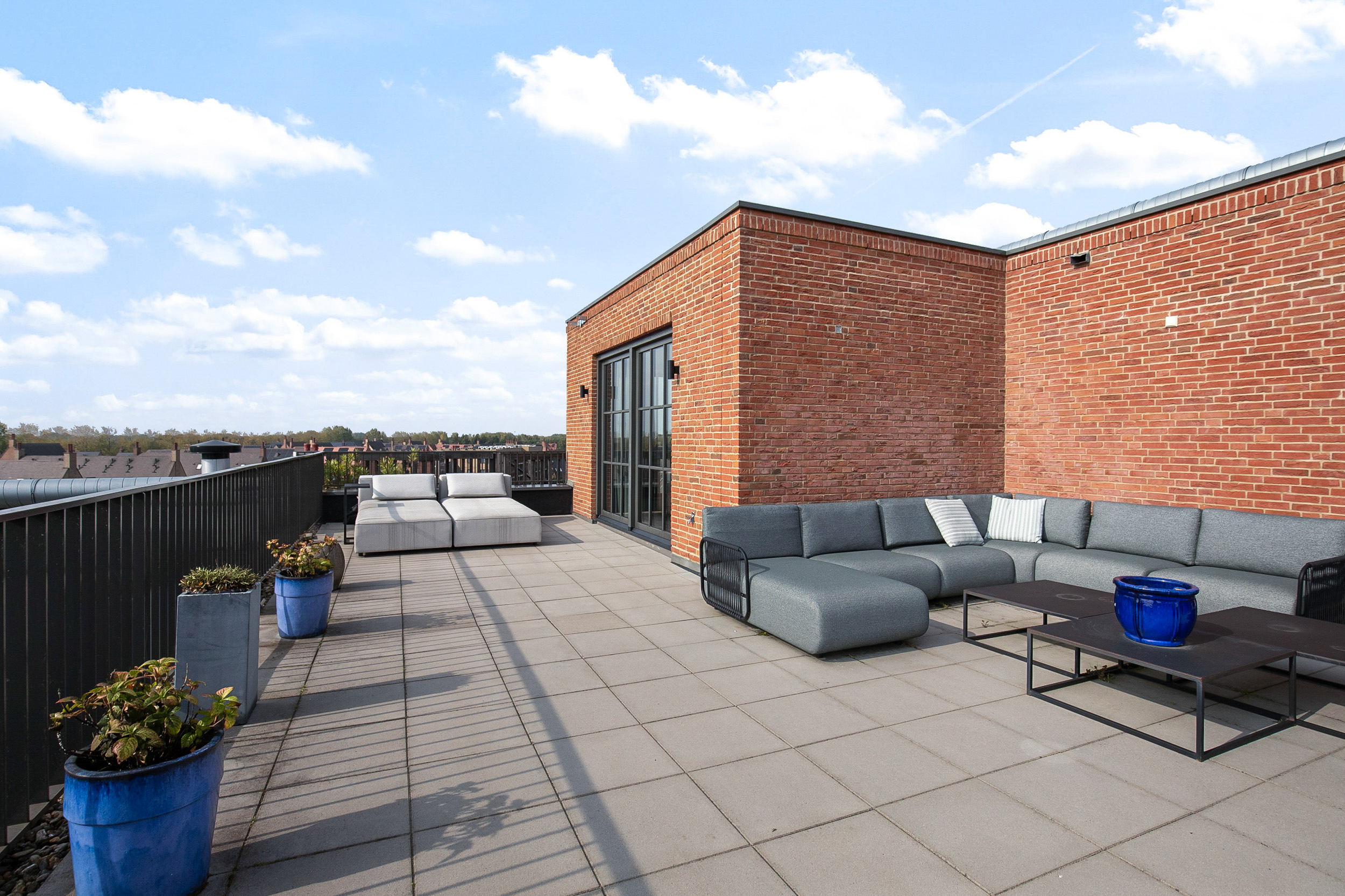 Thomas Morelaan 305 , 2135 WC Hoofddorp