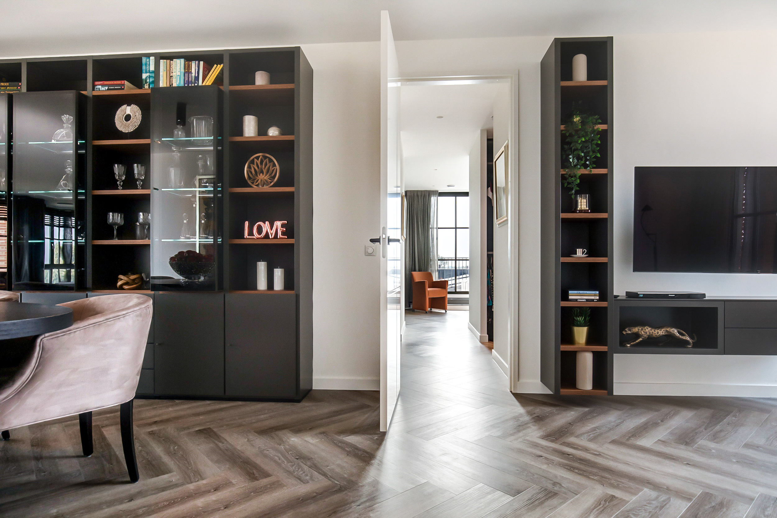 Thomas Morelaan 305 , 2135 WC Hoofddorp