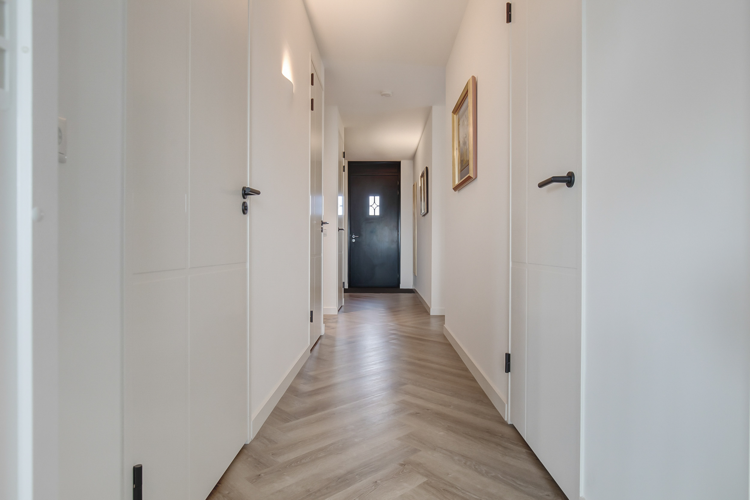 Thomas Morelaan 305 , 2135 WC Hoofddorp