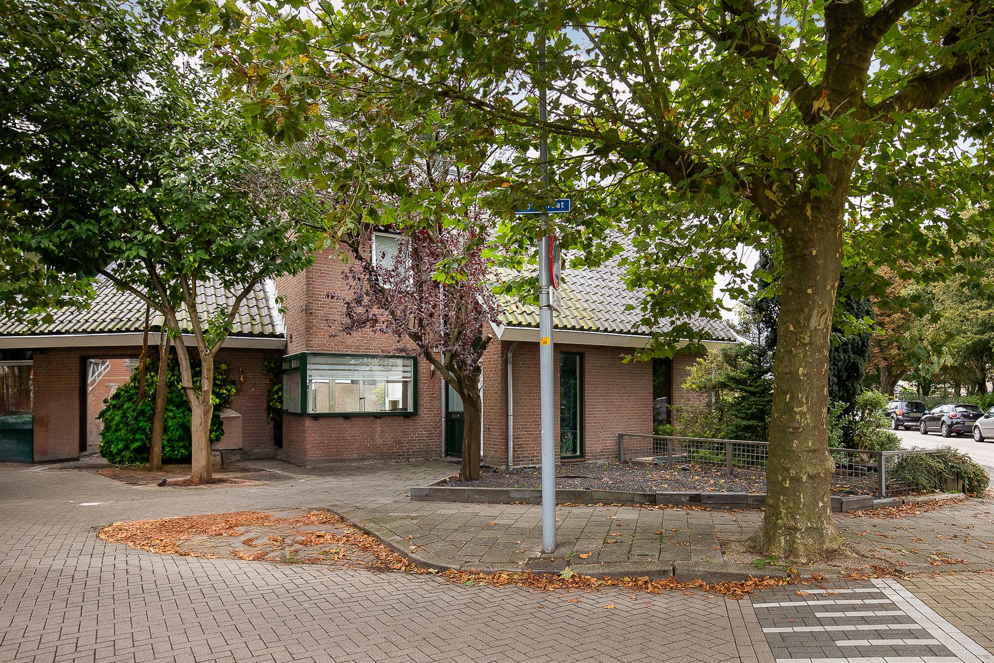 Dorpstraat 16 , 2152 BB Nieuw-vennep