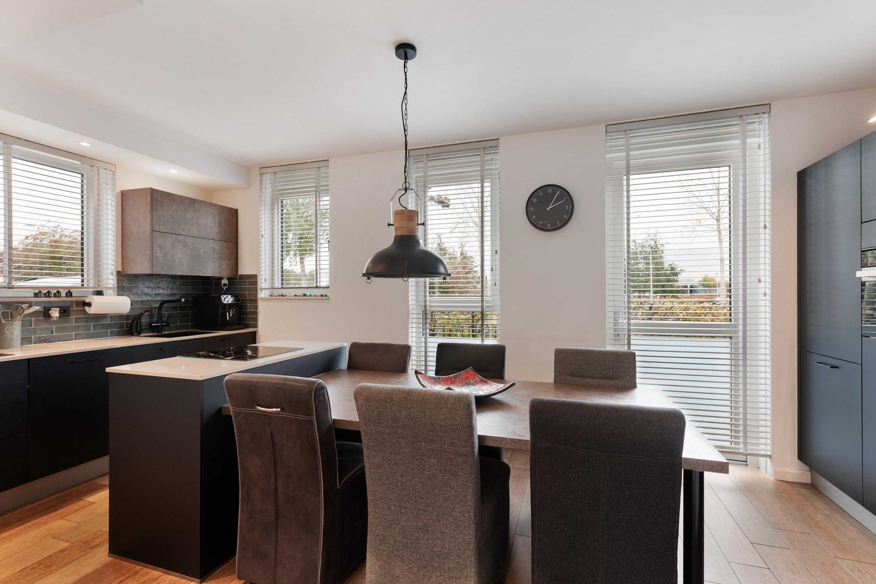 Saarloosstraat 24 , 2134 LZ Hoofddorp