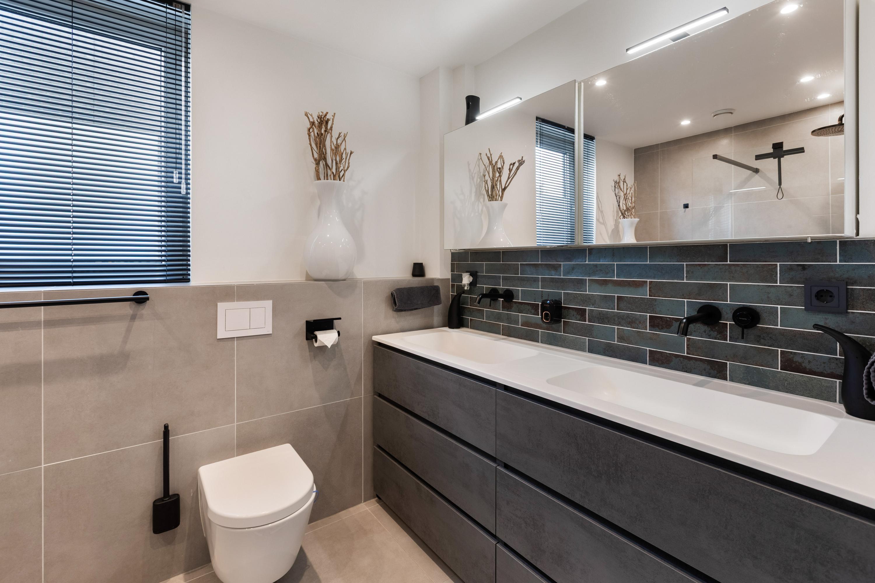 Saarloosstraat 24 , 2134 LZ Hoofddorp