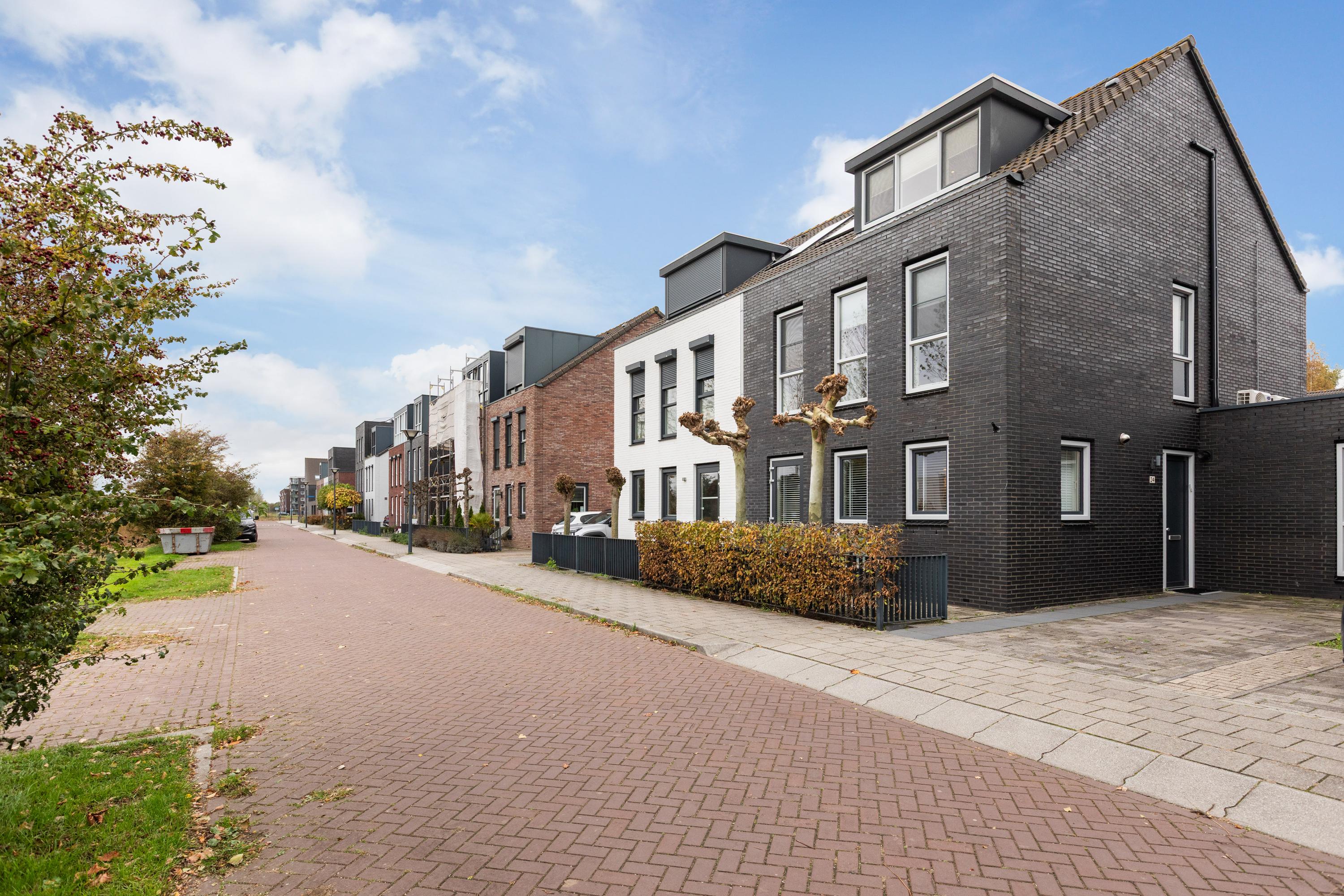 Saarloosstraat 24 , 2134 LZ Hoofddorp