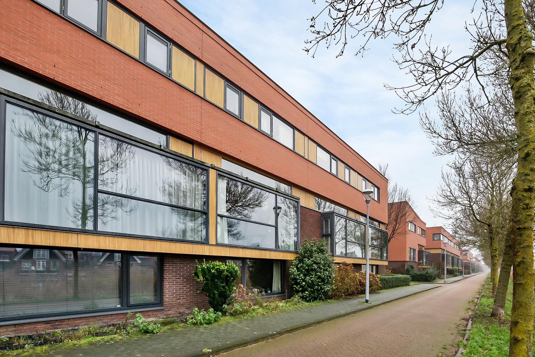 Zuiderpoort 72 , 2152 RH Nieuw-vennep