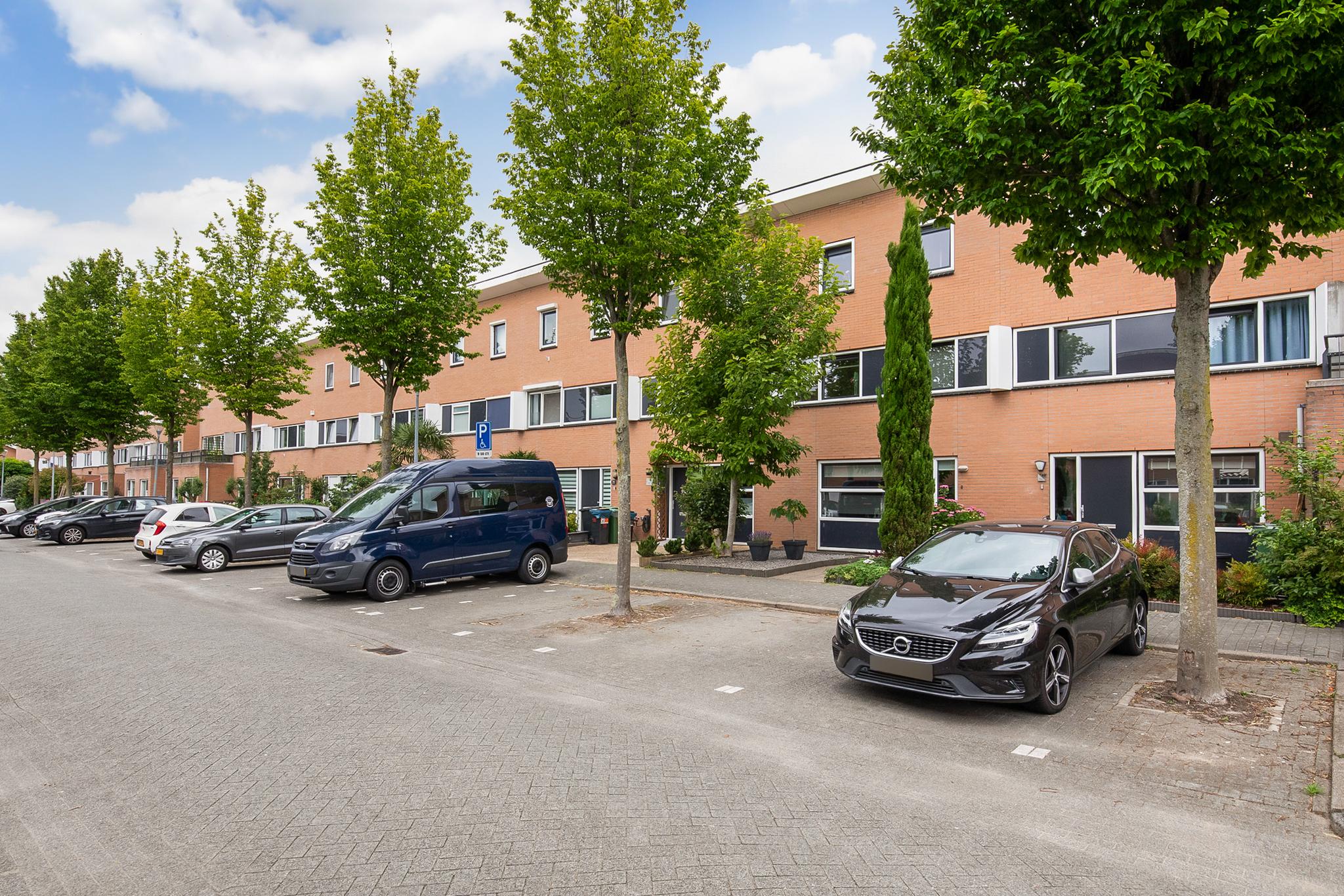 Rhienderstein 60 , 2151 HK Nieuw-vennep