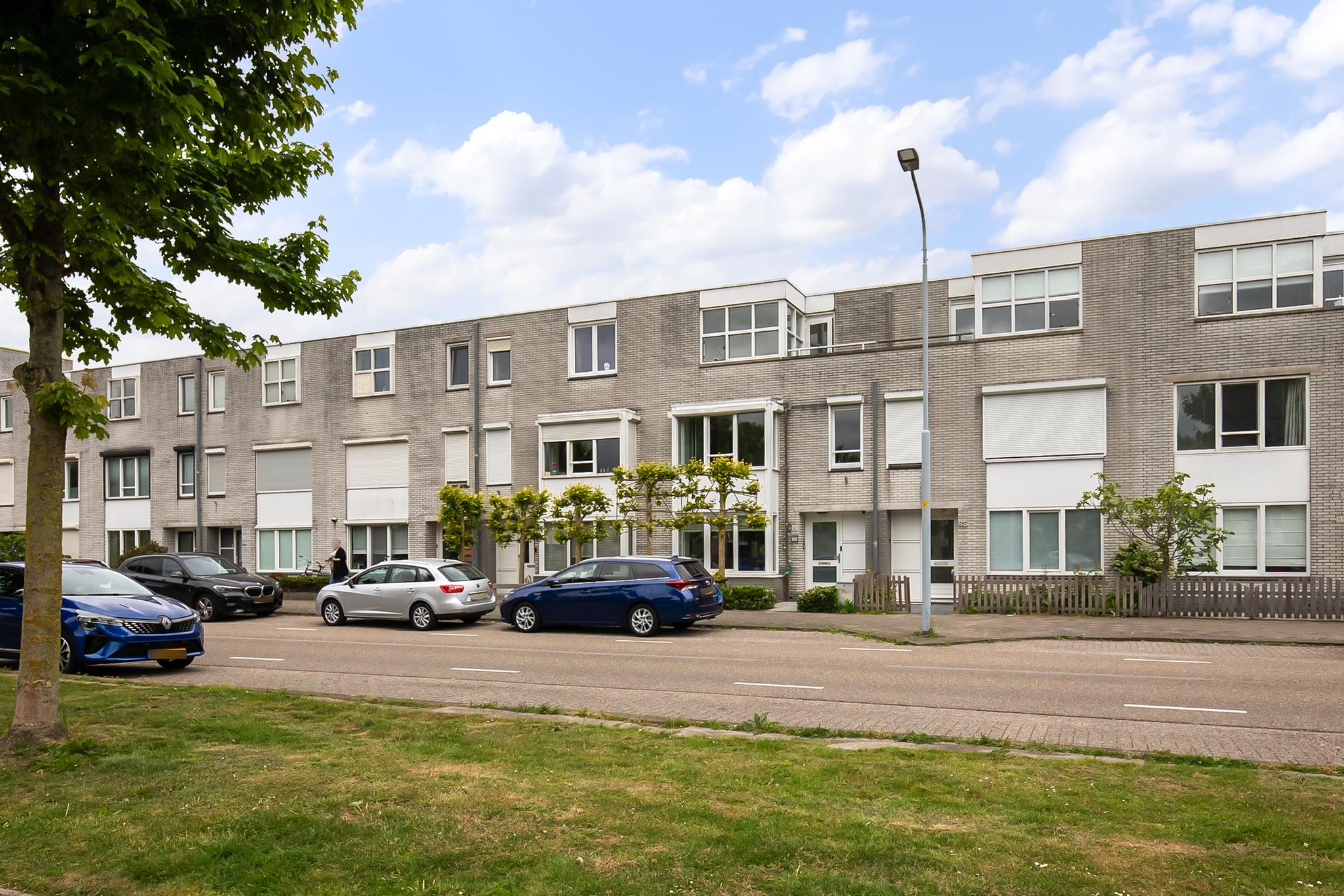 Reina Prinsen Geerligsdreef 87 , 2135 HS Hoofddorp