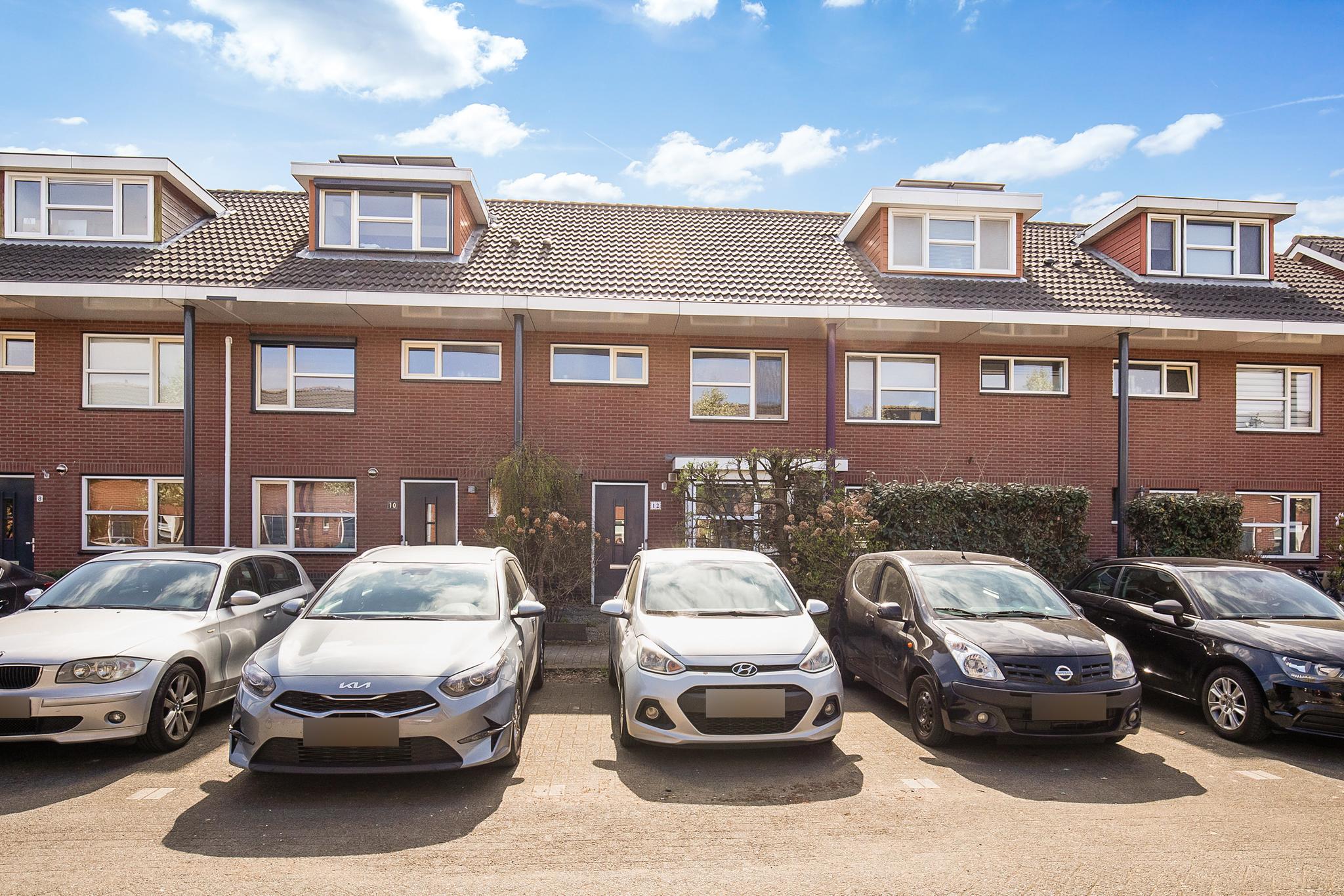 Carmenlaan 12 , 2152 JN Nieuw-vennep