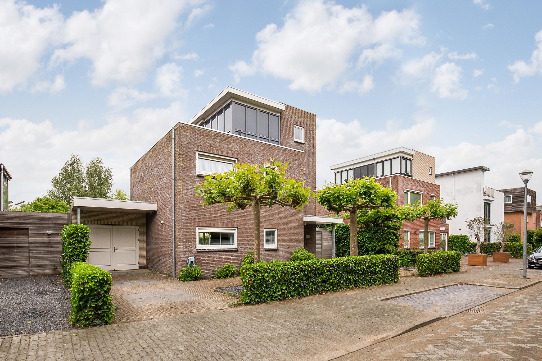 Frederiksveld 4 , 2151 LS Nieuw-vennep