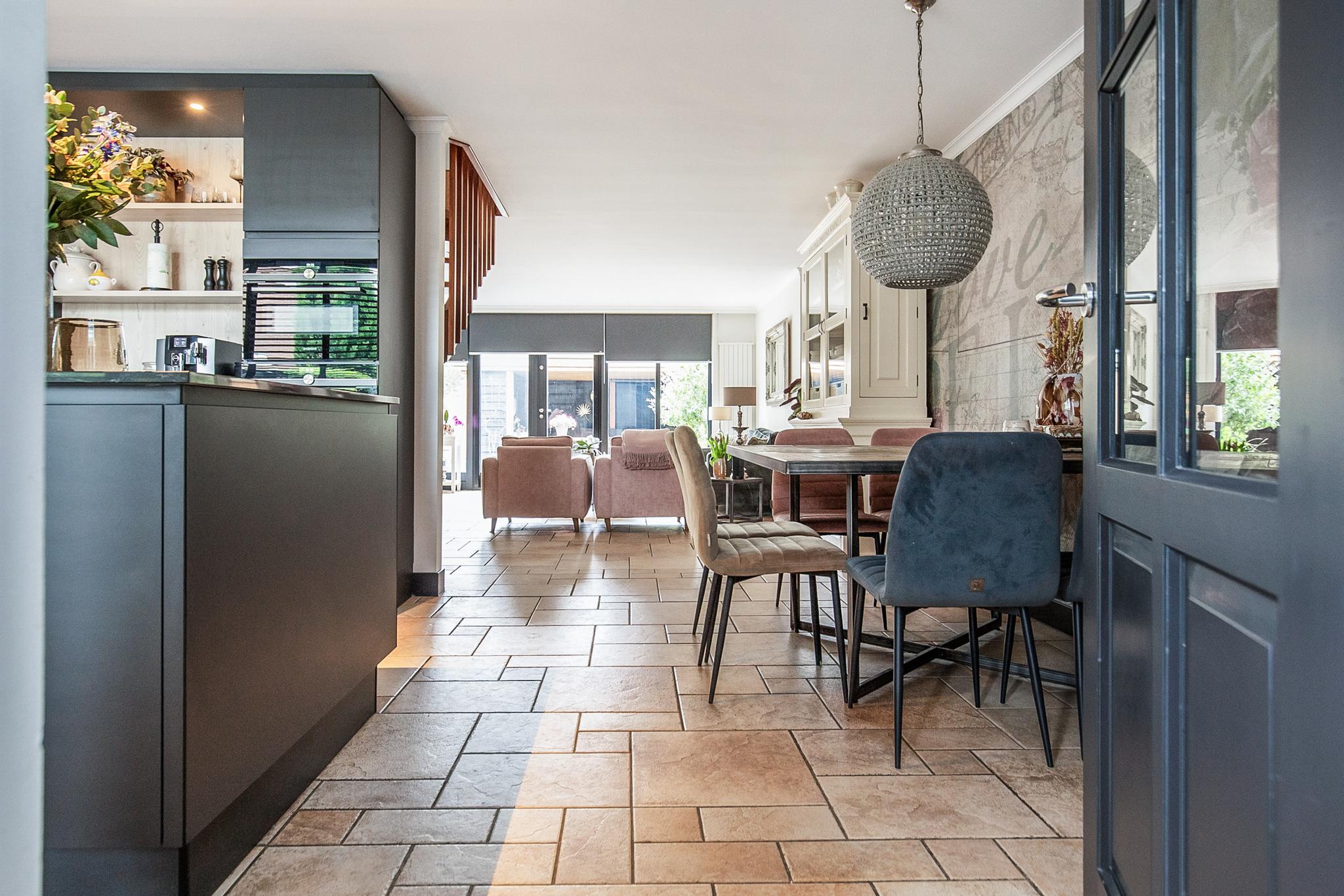 Leden 8 , 2151 SB Nieuw-vennep