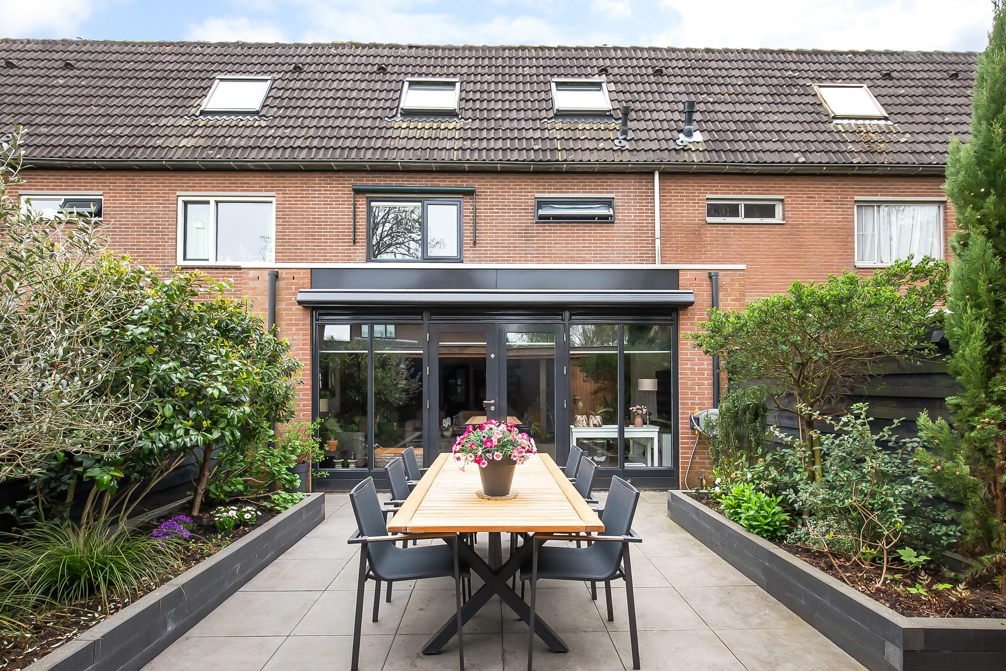 Leden 8 , 2151 SB Nieuw-vennep