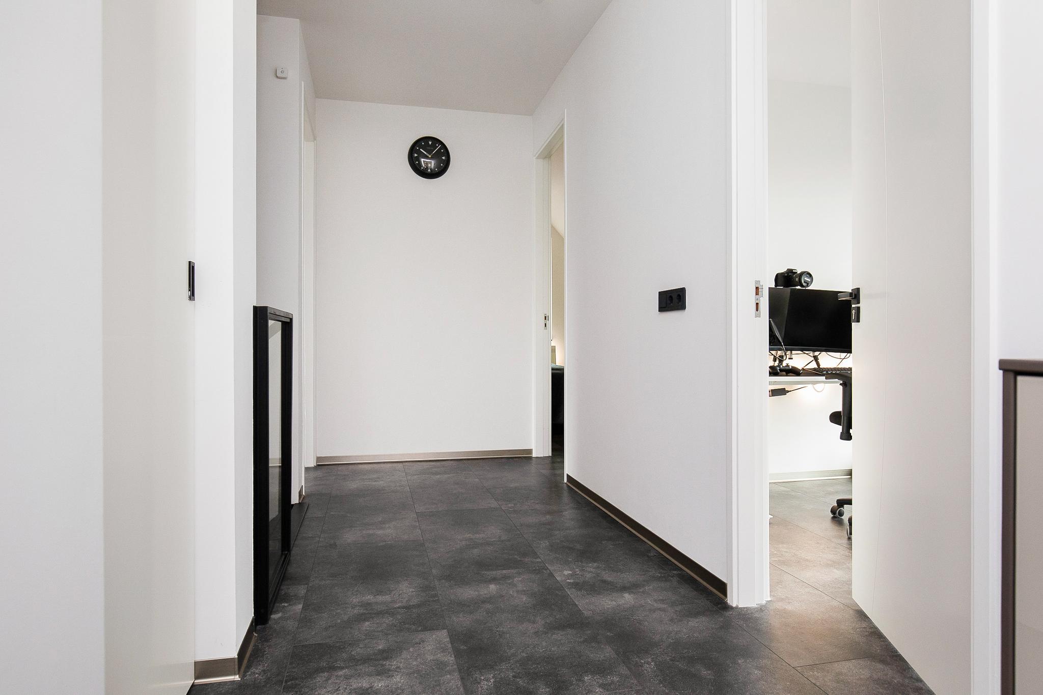 Spieringweg 1099 A, 2136 LP Zwaanshoek