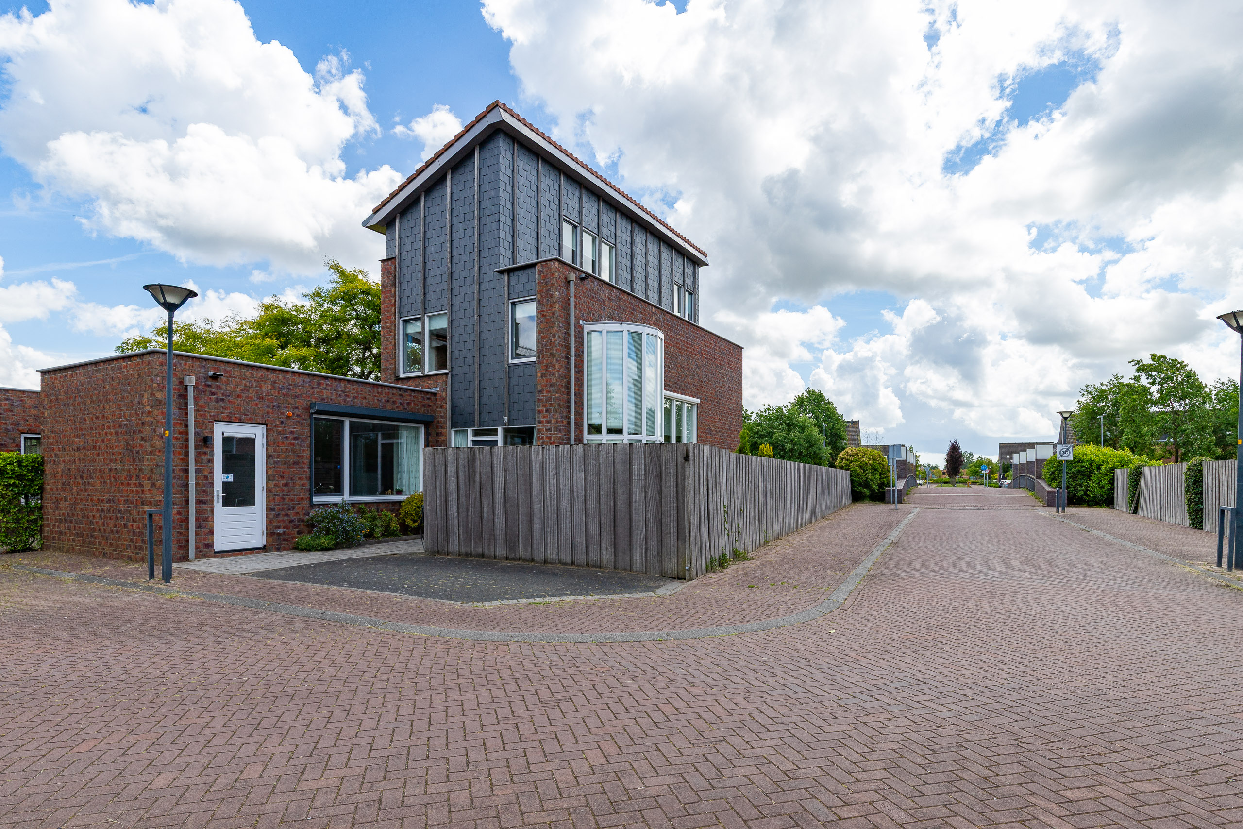 Iraklia 1 , 2134 AN Hoofddorp