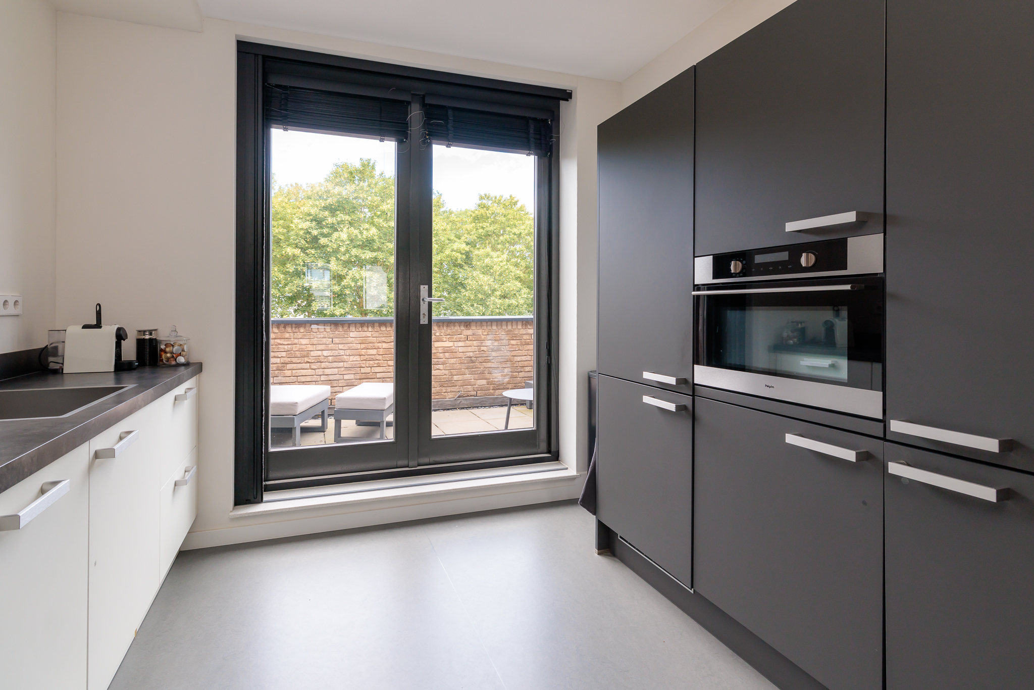 Dijkoever 31 , 2181 NK Hillegom