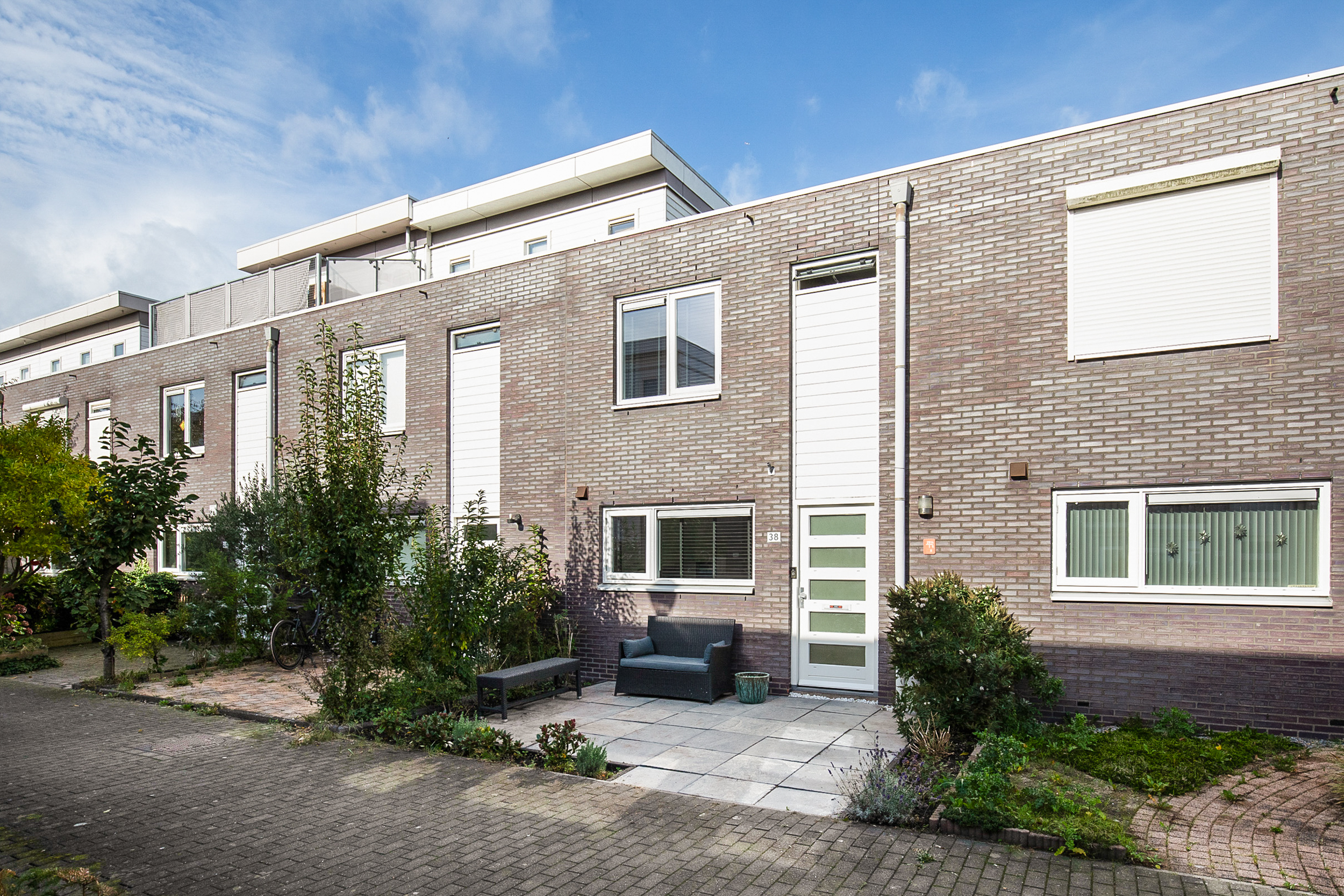 Flierveld 38 , 2151 LG Nieuw-vennep