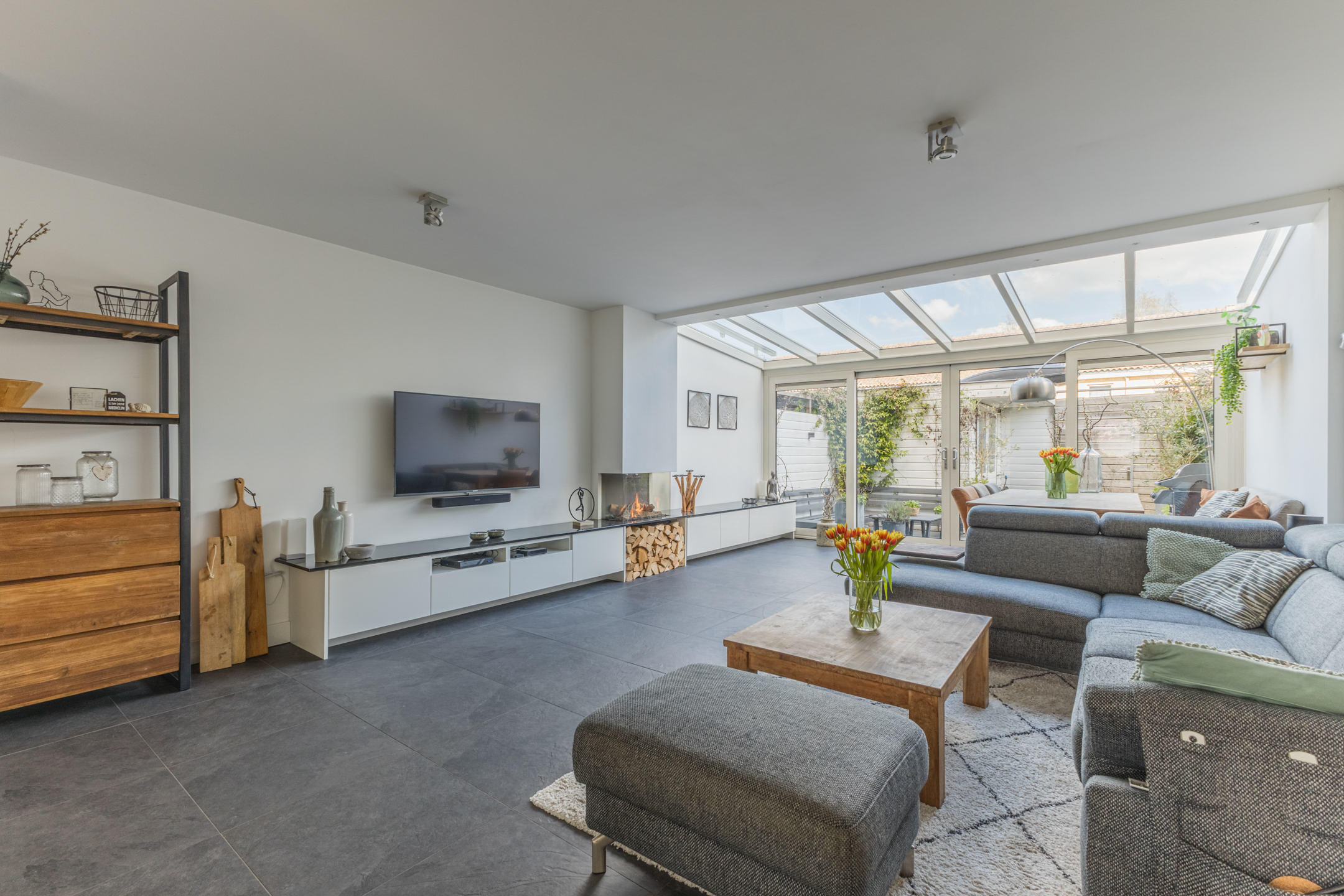 Roosduinen 27 , 2134 ZA Hoofddorp