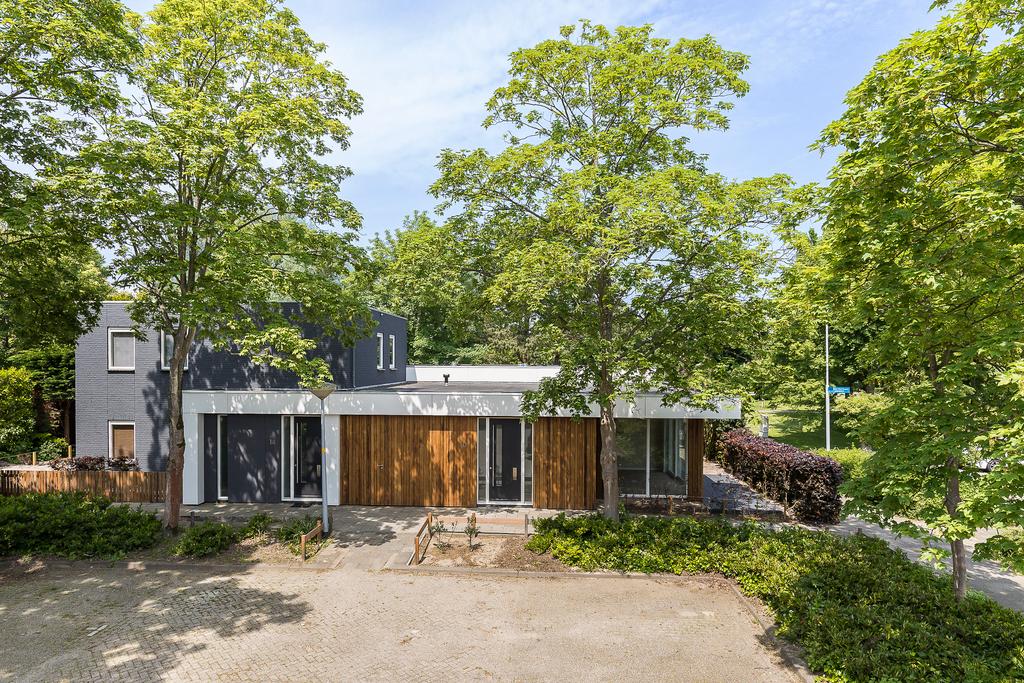Dokter Van Haeringenplantsoen 10 , 2151 AT Nieuw-vennep