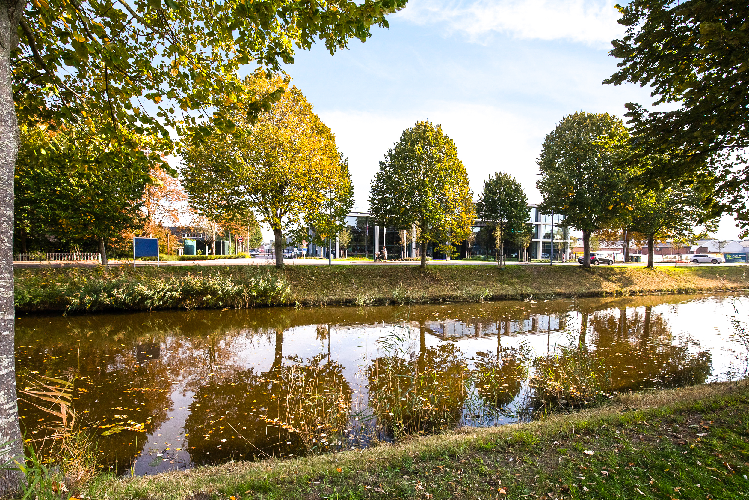 Hoofdweg 1129 , 2152 LK Nieuw-vennep