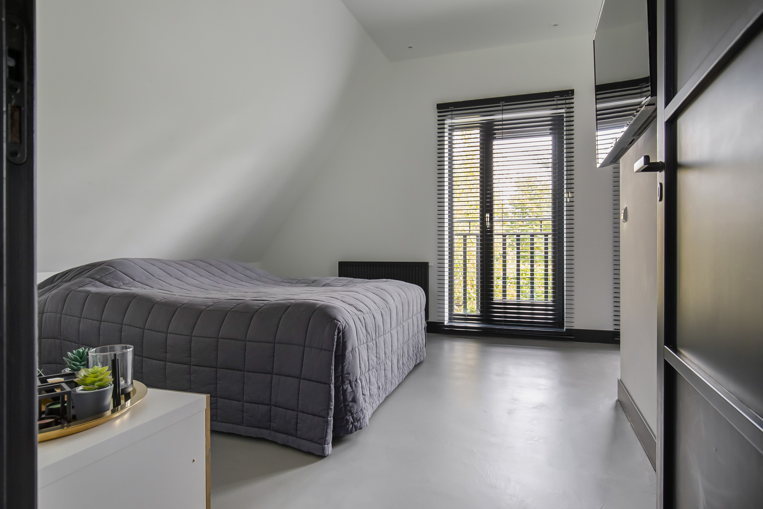 Hoofdweg 1129 , 2152 LK Nieuw-vennep