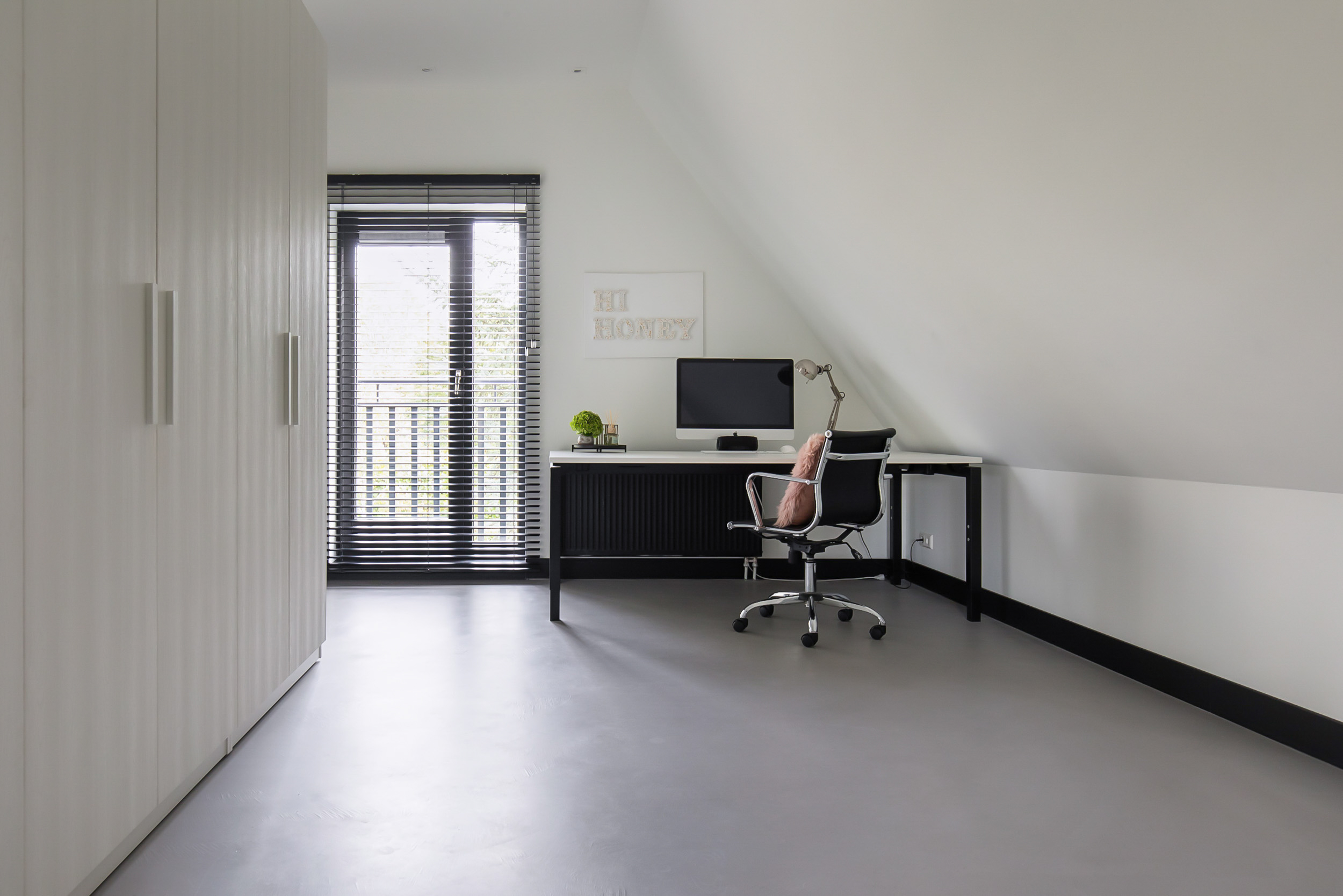 Hoofdweg 1129 , 2152 LK Nieuw-vennep