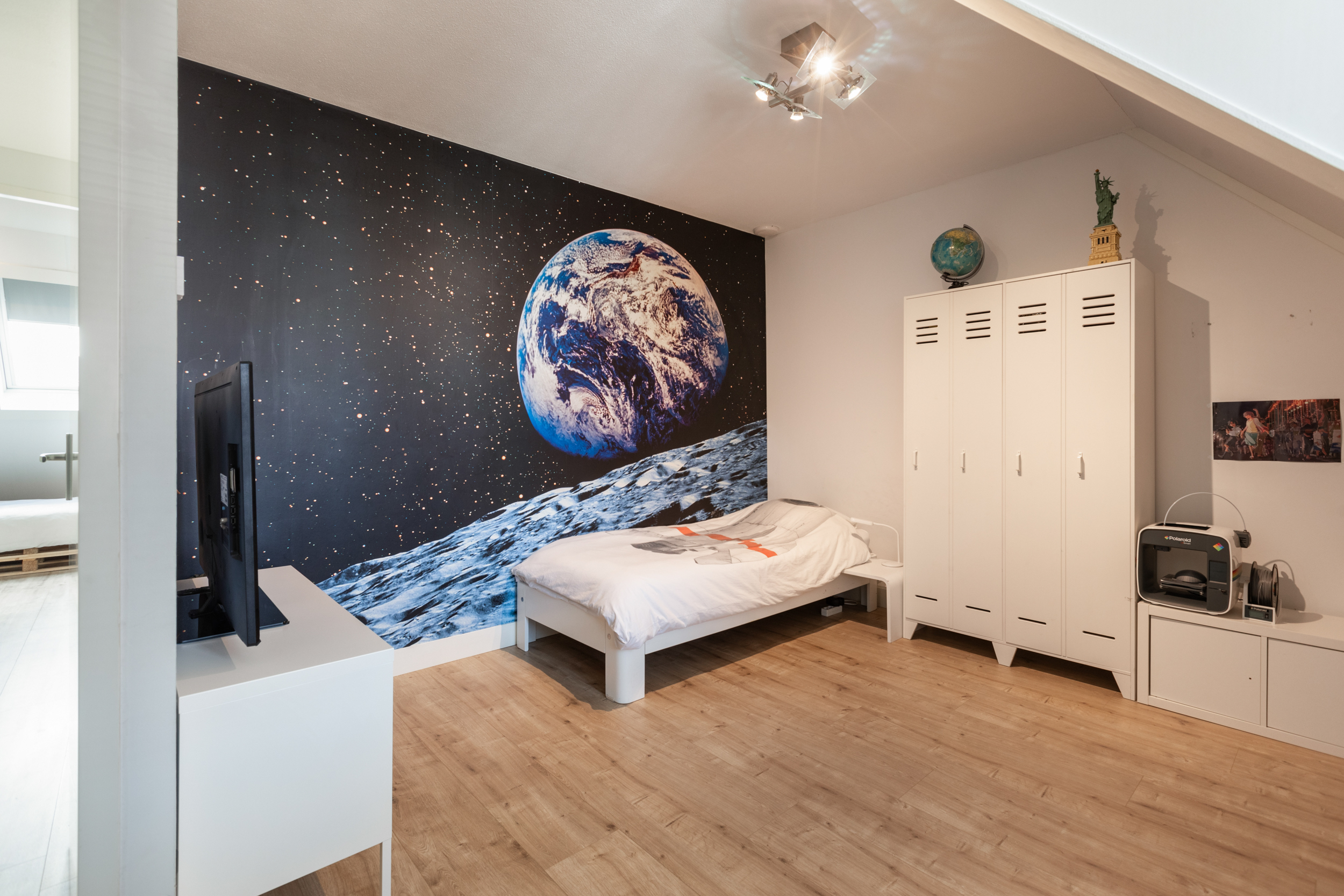 Laan van Zuiderhoeven 2 , 2134 AT Hoofddorp