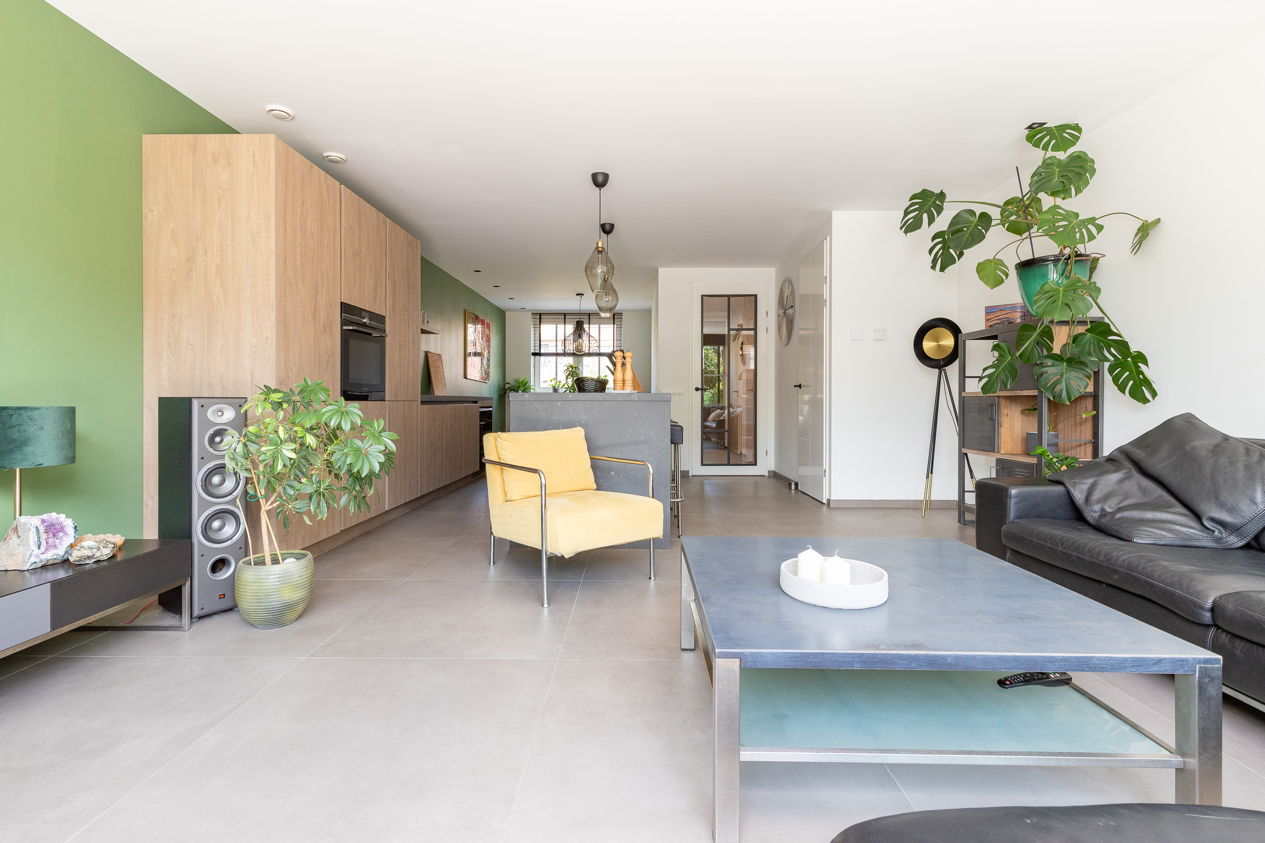 Thomas Morelaan 98 , 2135 WC Hoofddorp
