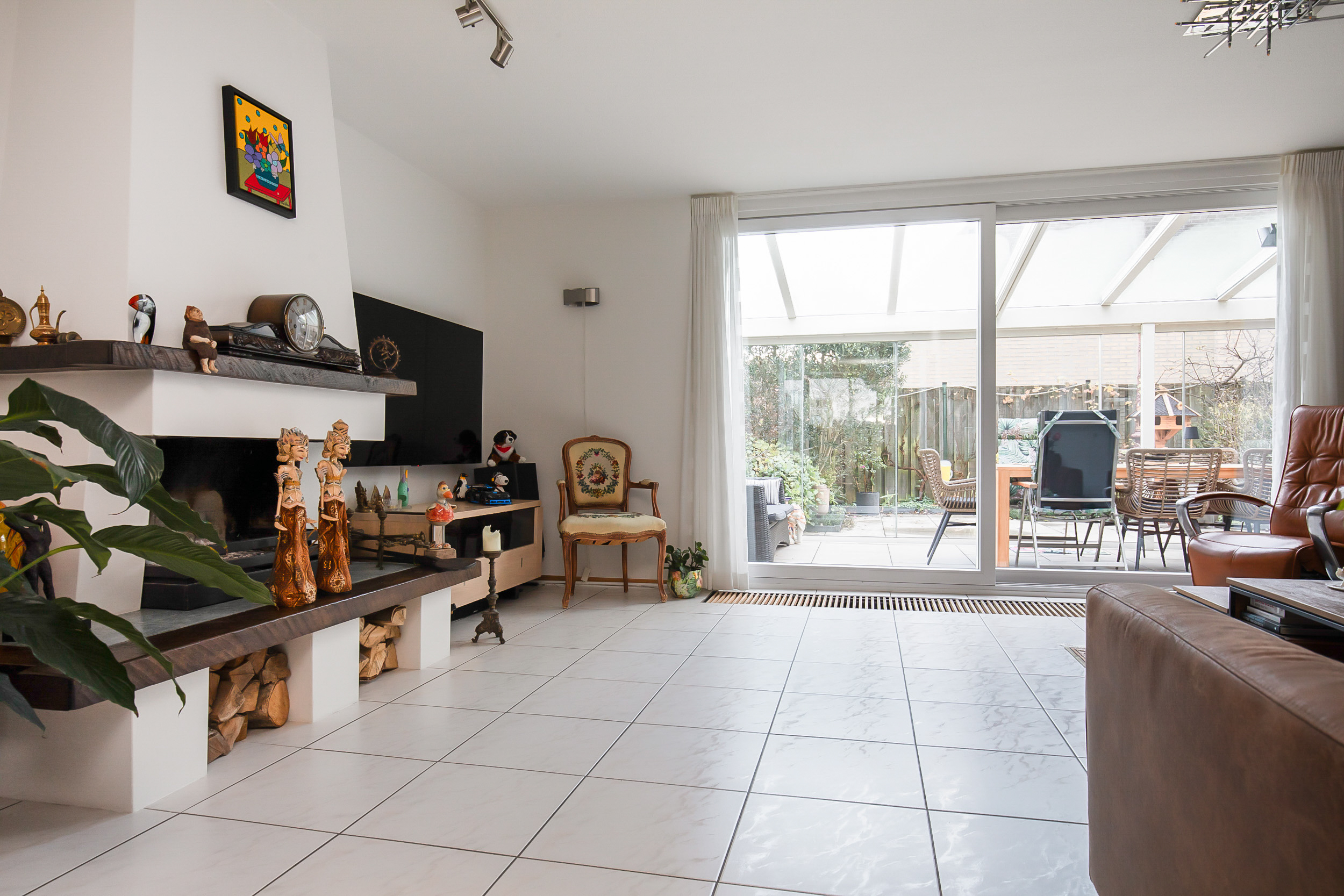 Taniaburg 36 , 2135 BX Hoofddorp