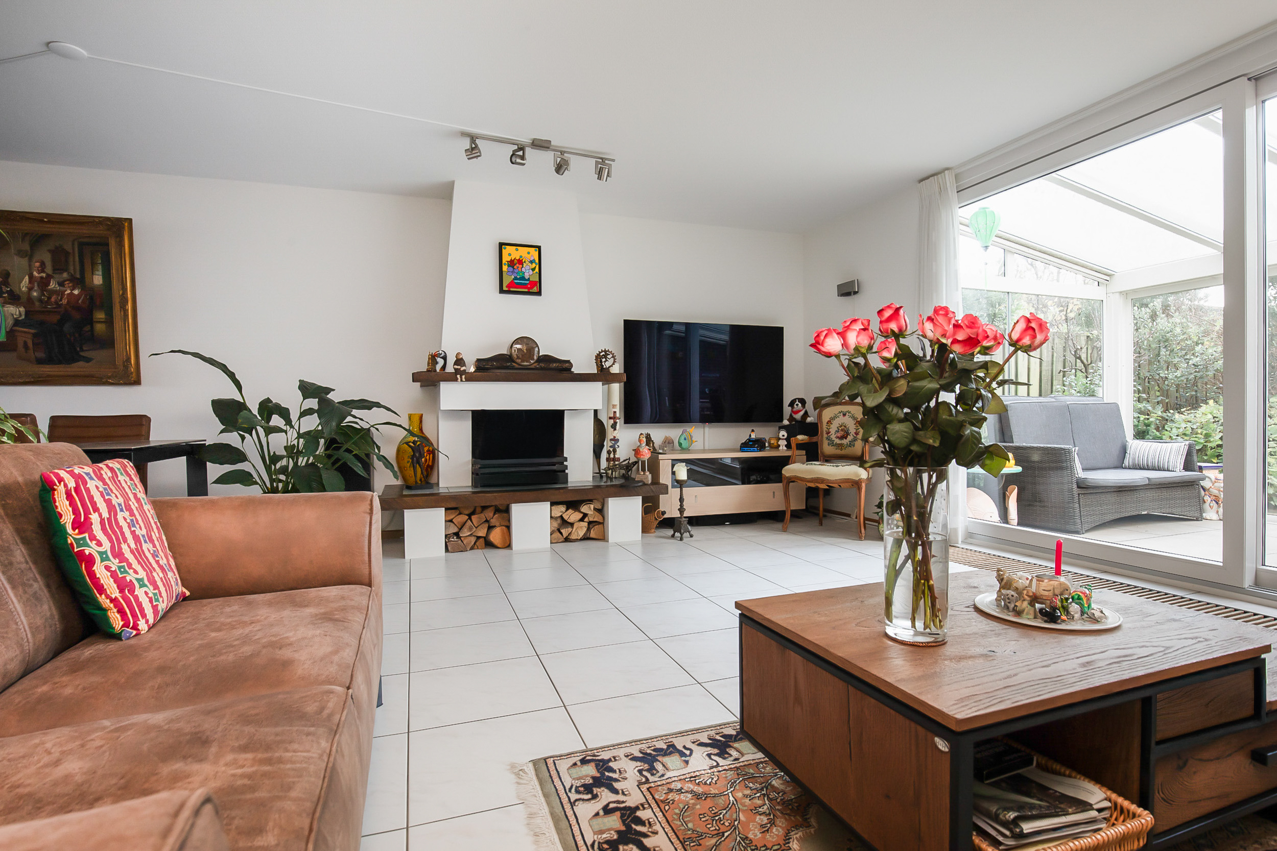 Taniaburg 36 , 2135 BX Hoofddorp