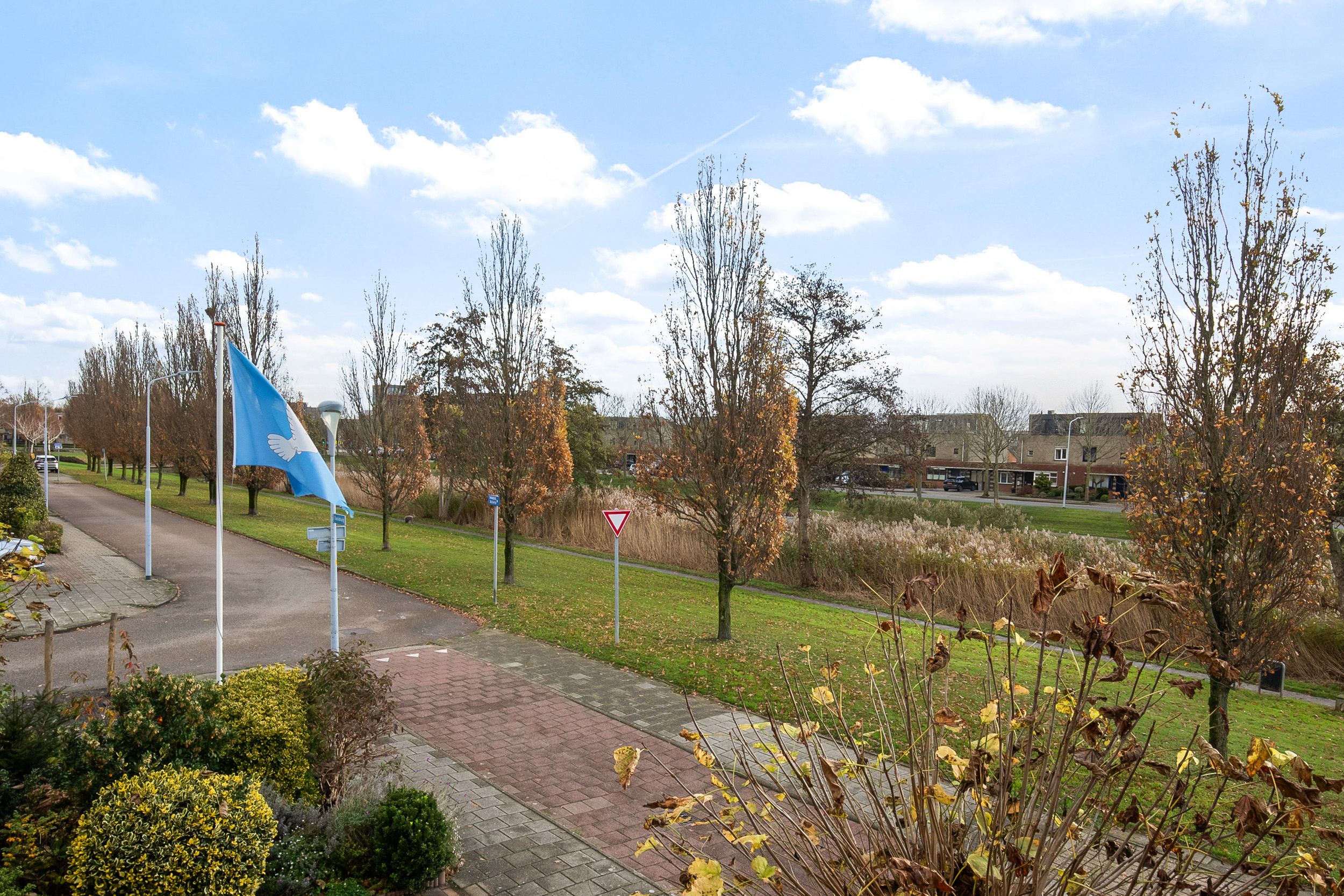 Taniaburg 36 , 2135 BX Hoofddorp