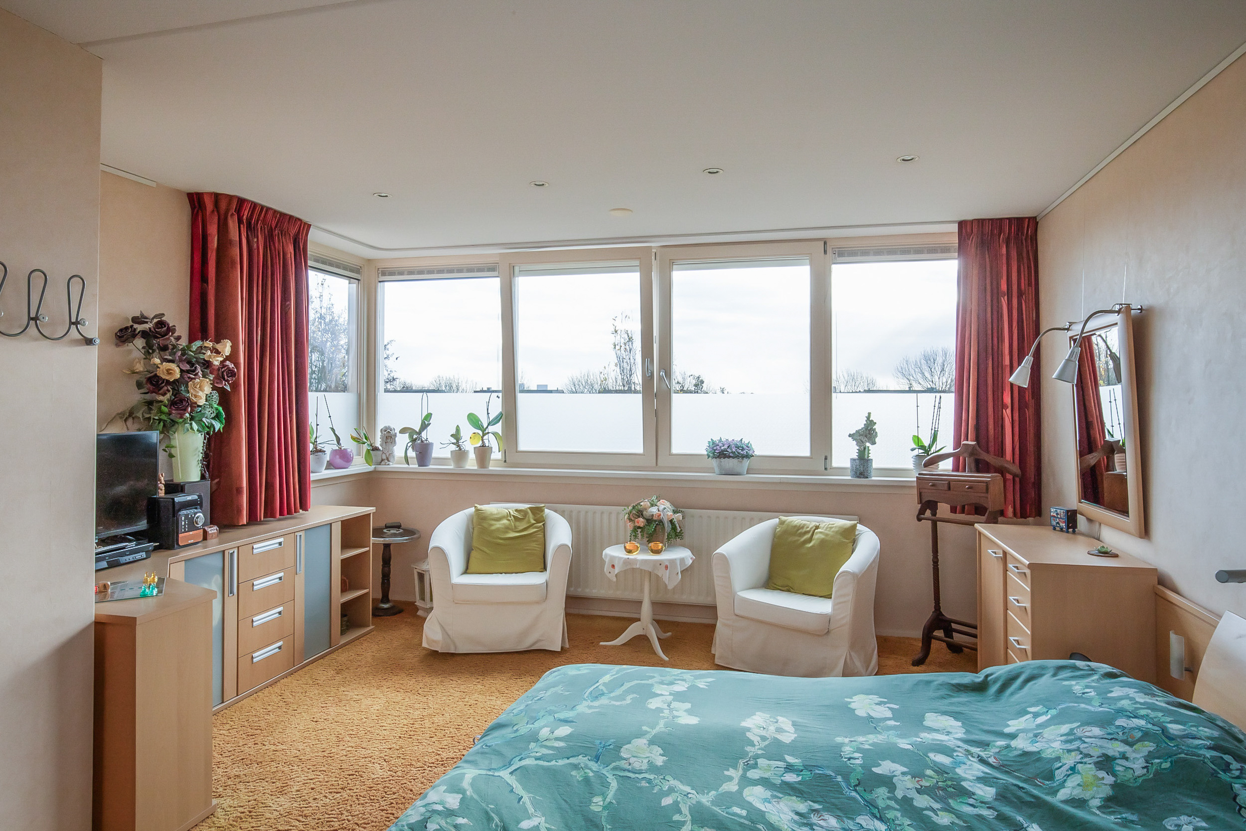 Taniaburg 36 , 2135 BX Hoofddorp