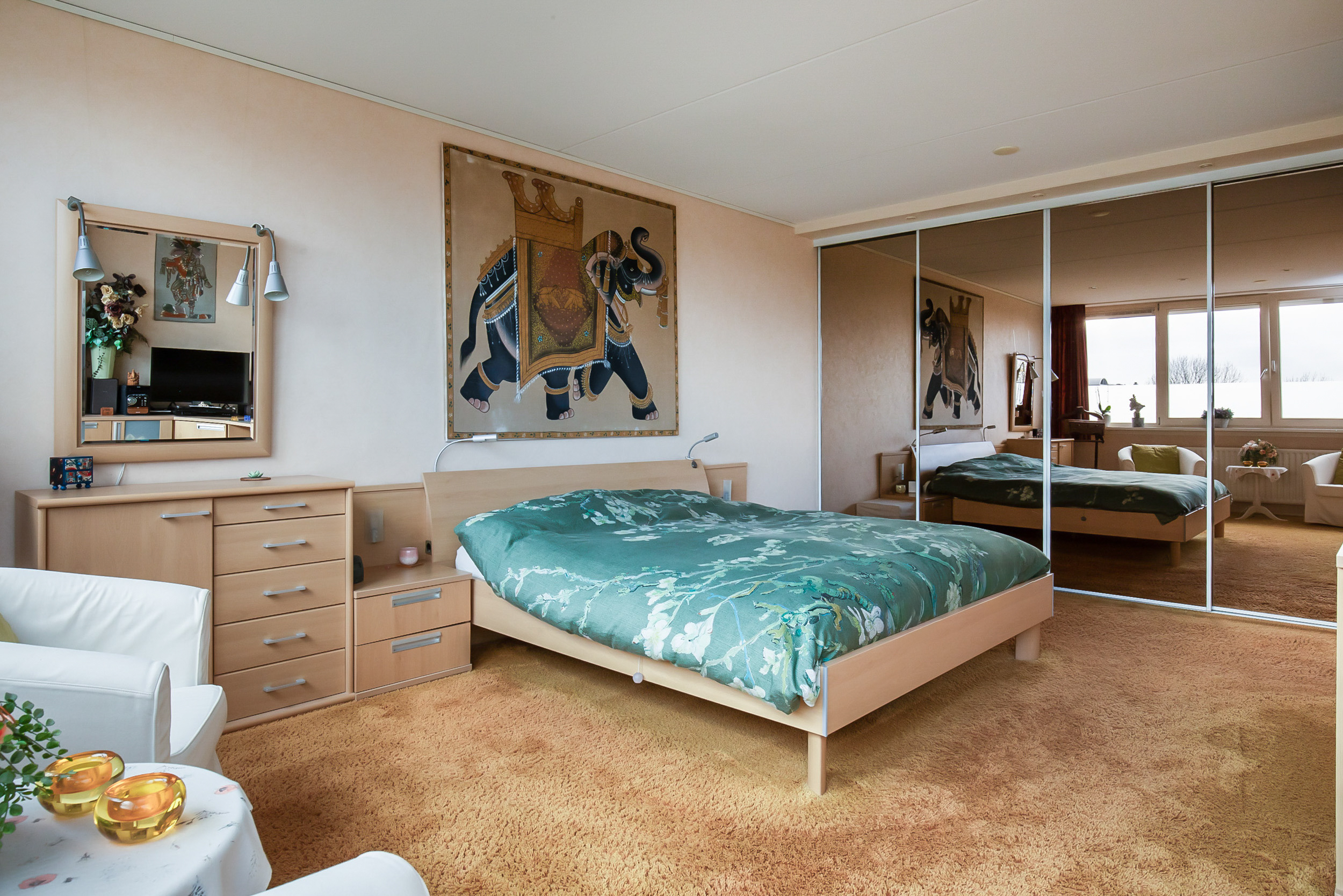 Taniaburg 36 , 2135 BX Hoofddorp