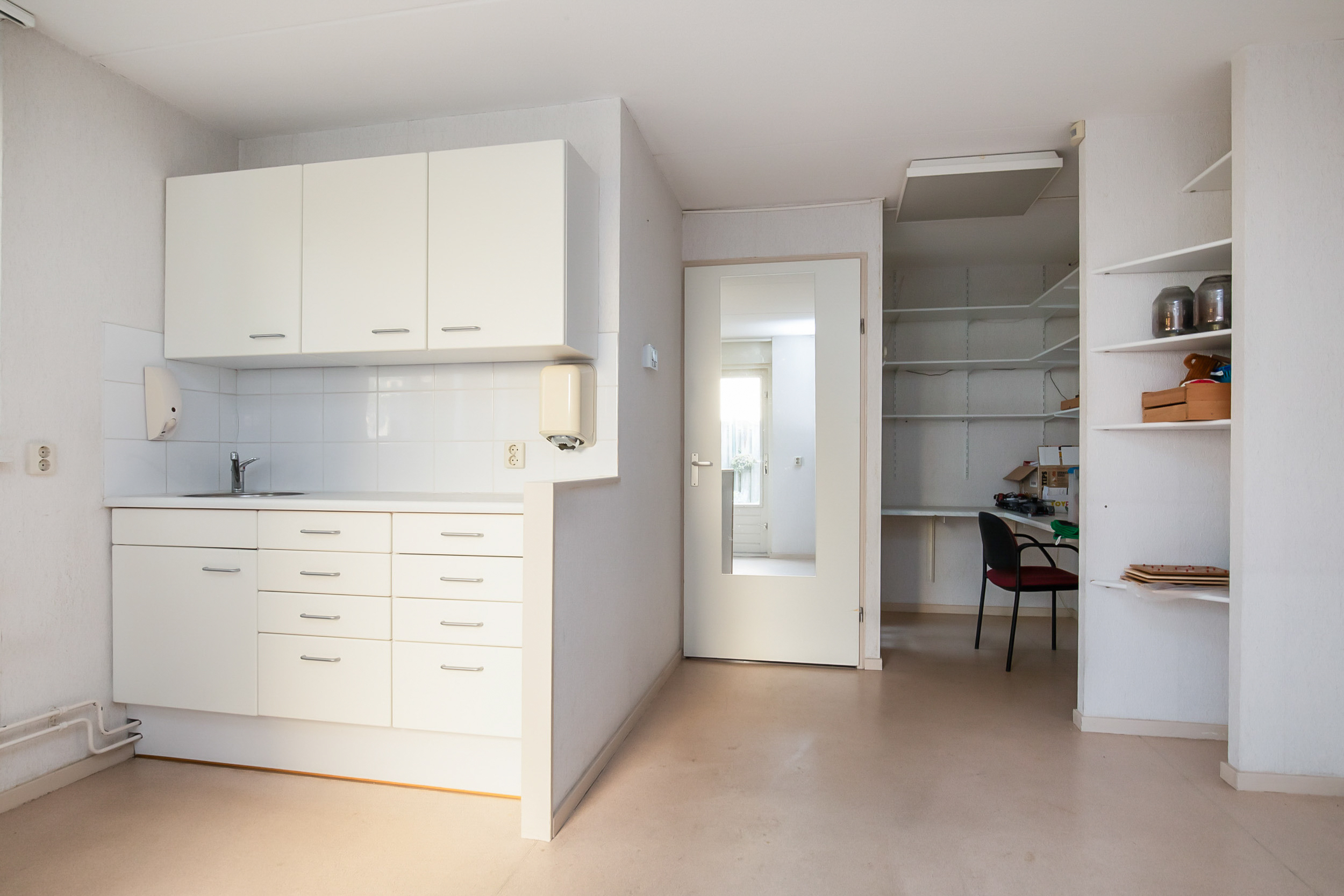 Taniaburg 36 , 2135 BX Hoofddorp