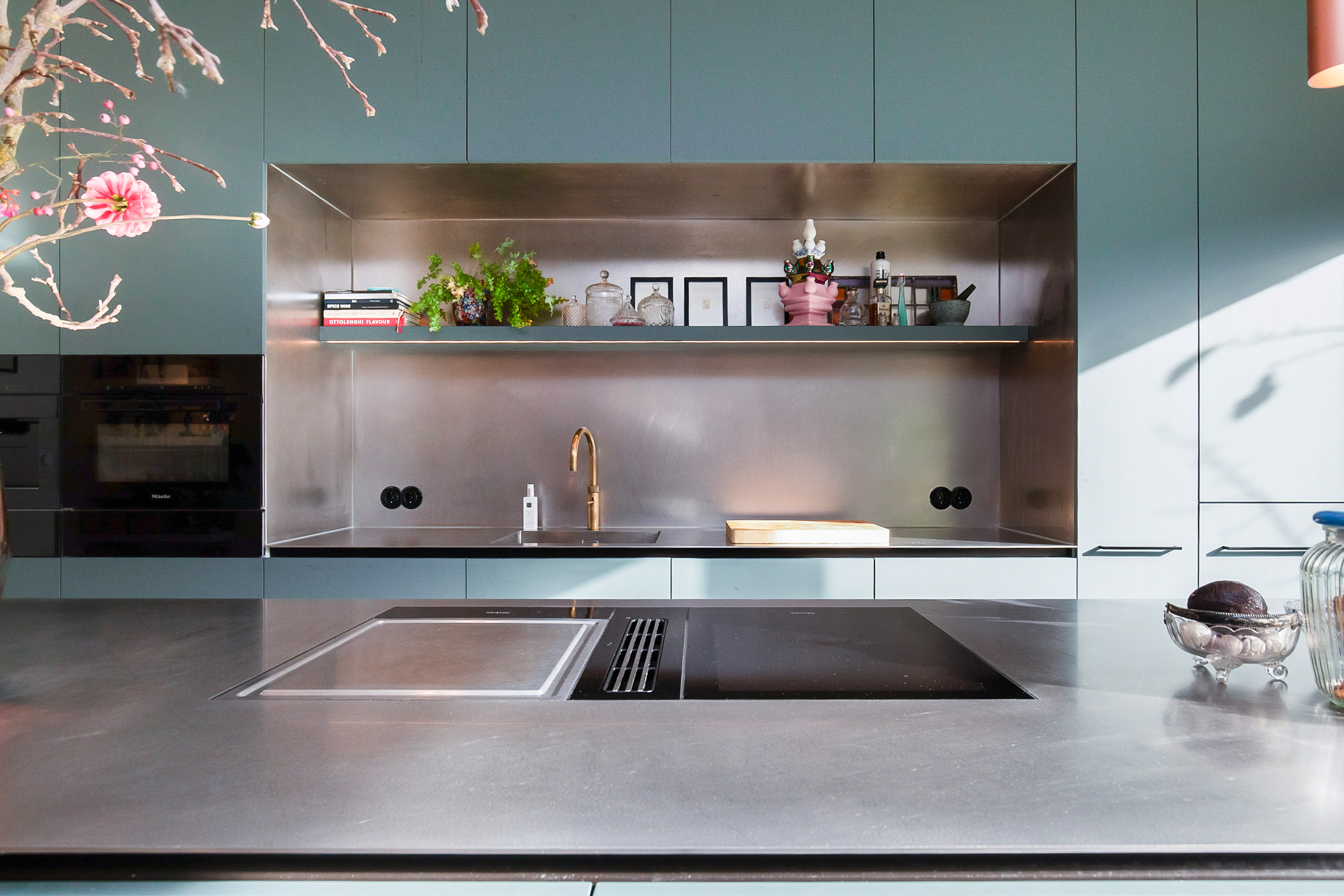 Annie Boshof 6 , 1087 LP Amsterdam