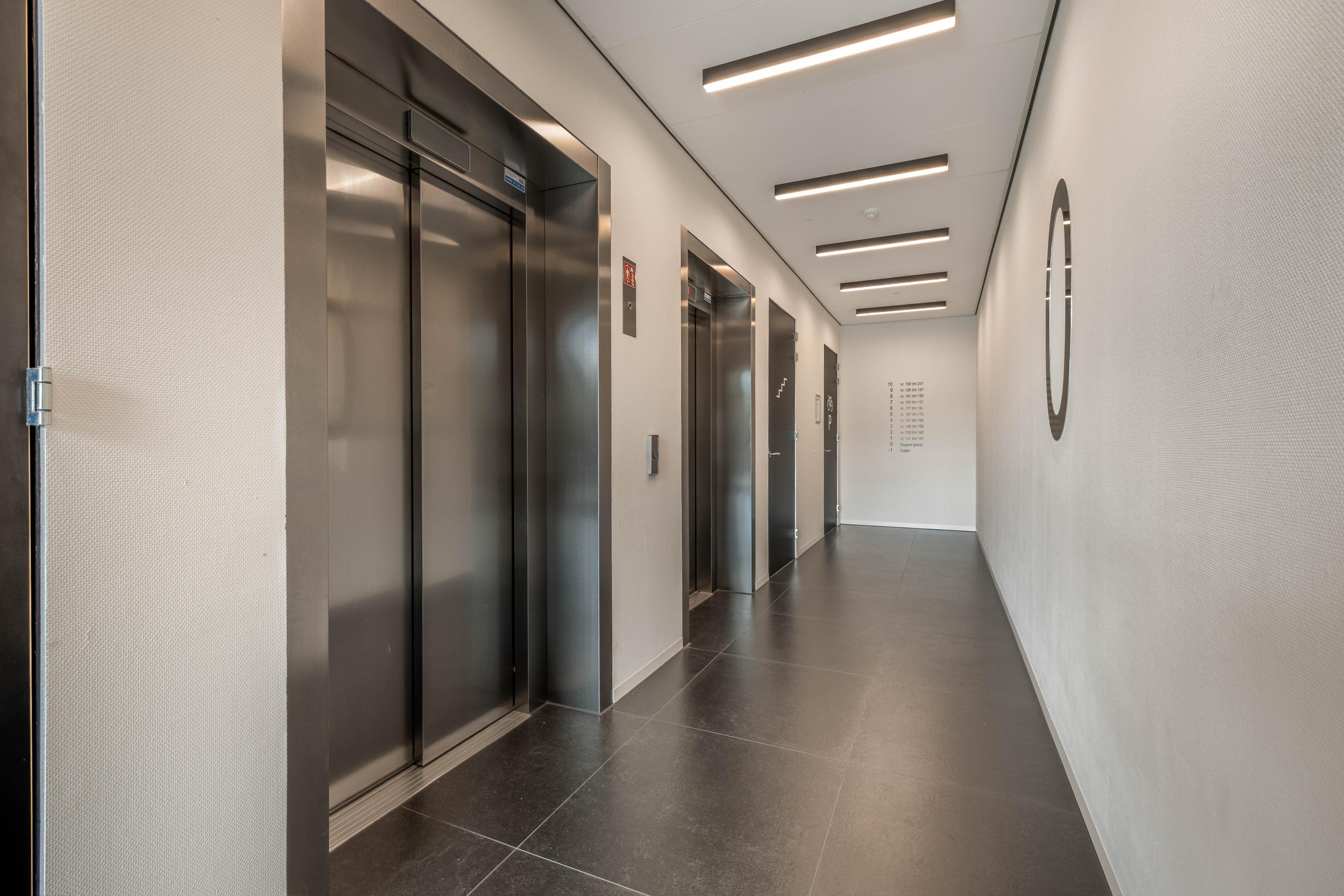 Mies van der Rohestraat 175 , 2132 HX Hoofddorp