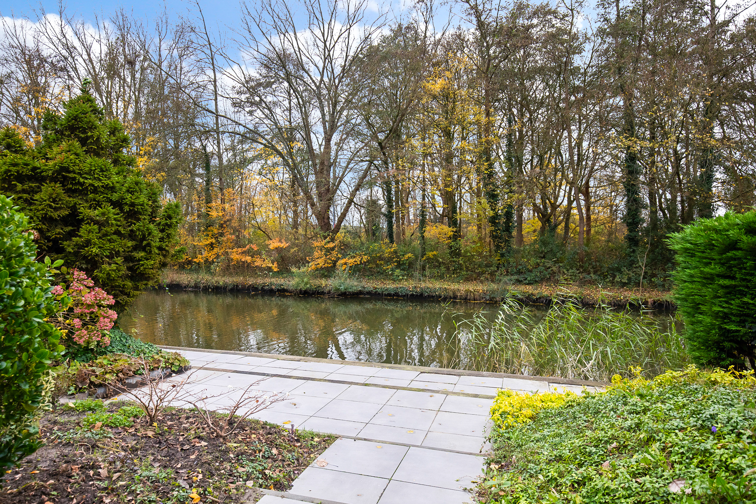 Weegbreestraat 20 , 2153 EC Nieuw-vennep