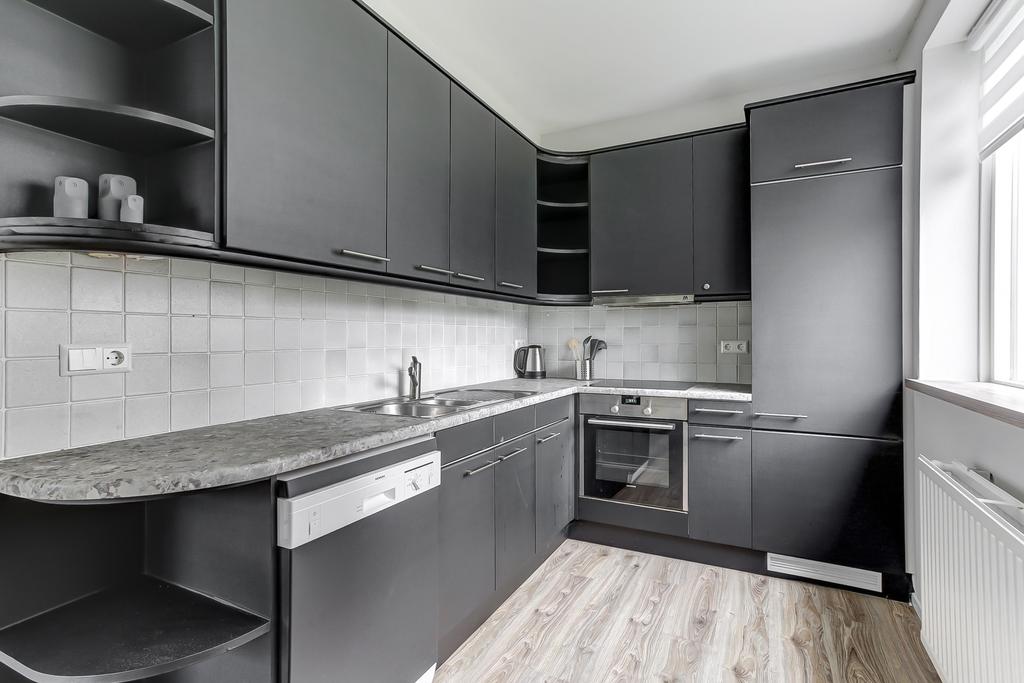 Weegbreestraat 112 , 2153 EE Nieuw-vennep