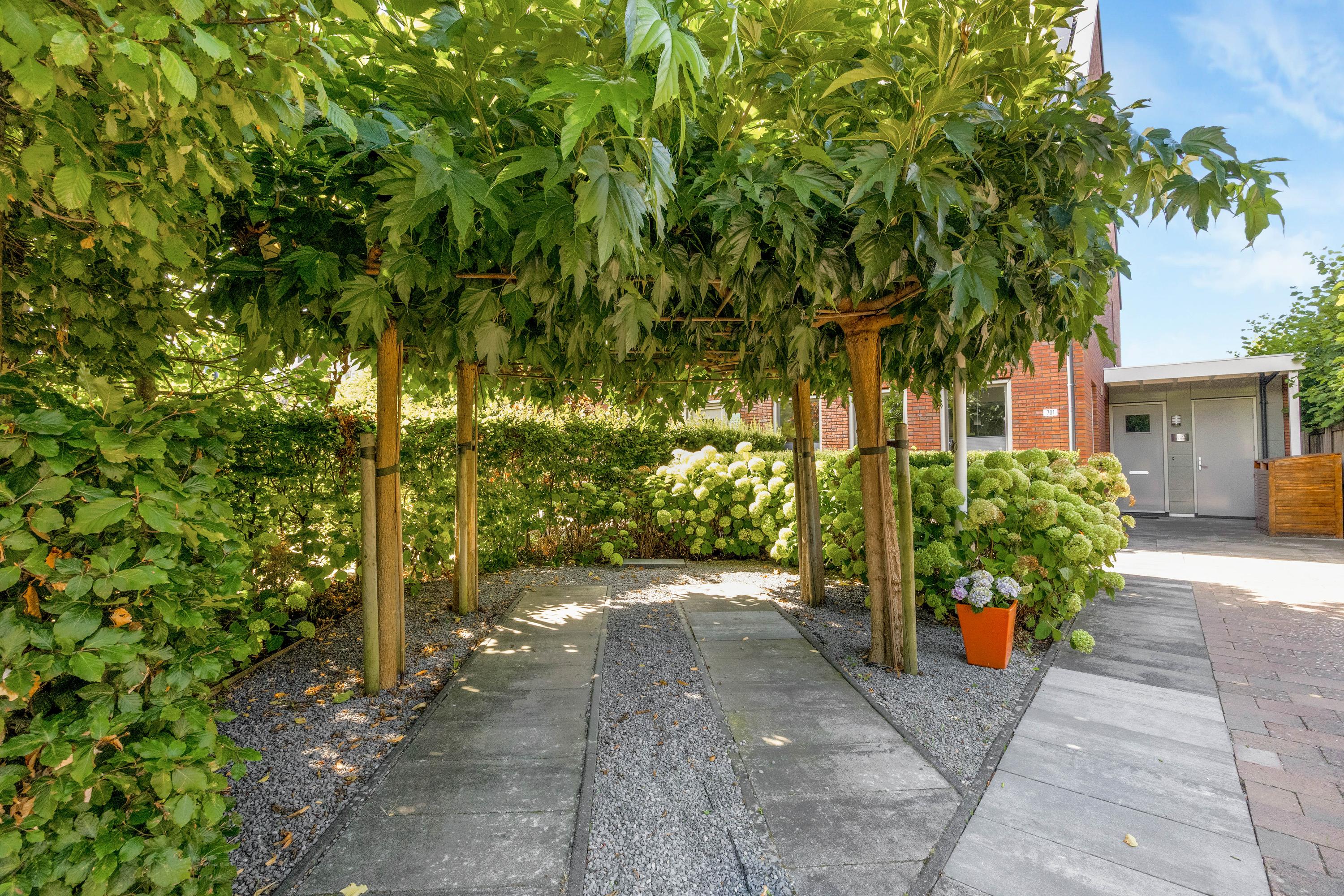 Hoofdweg 701 , 2131 BD Hoofddorp