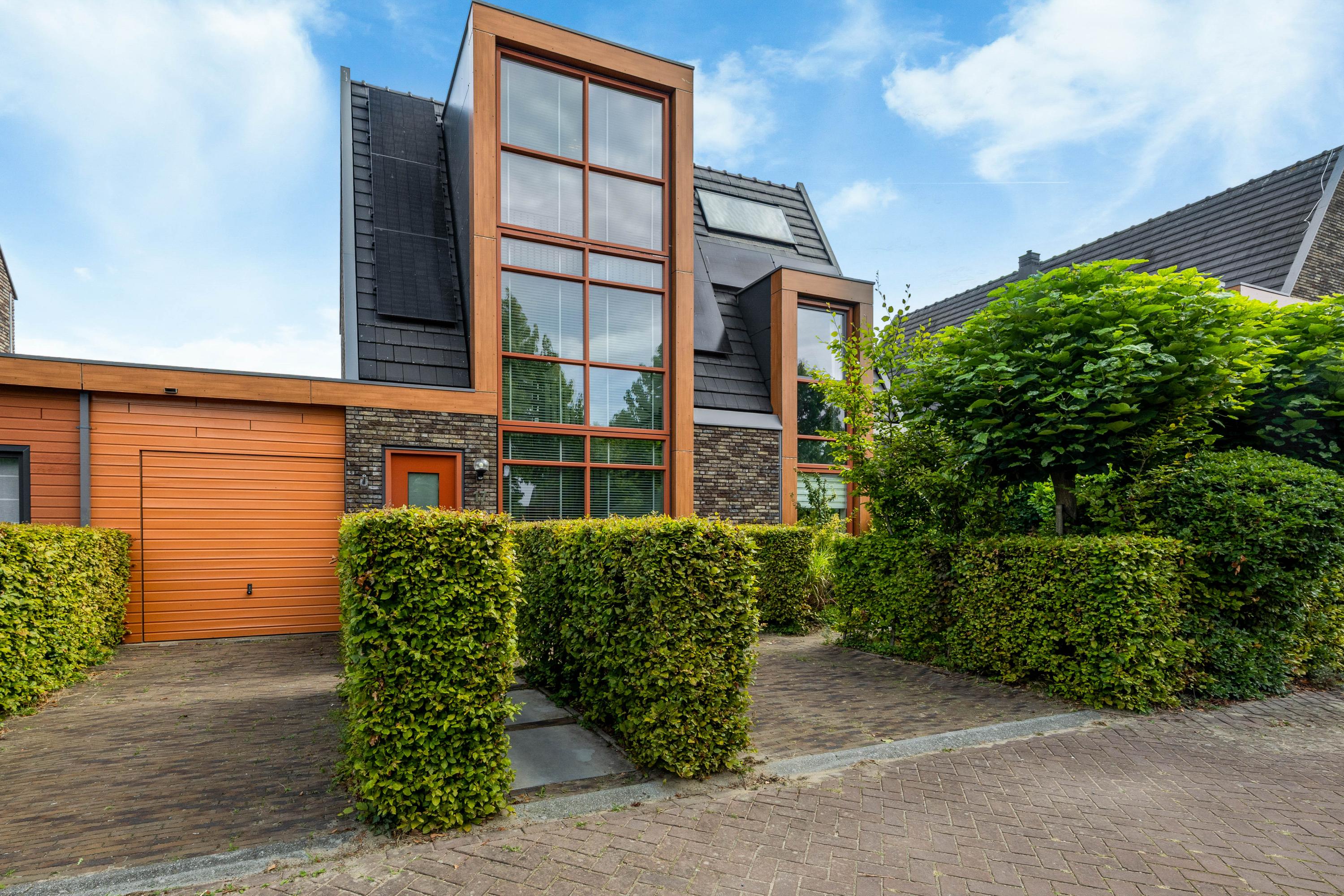Paros 17 , 2134 AP Hoofddorp