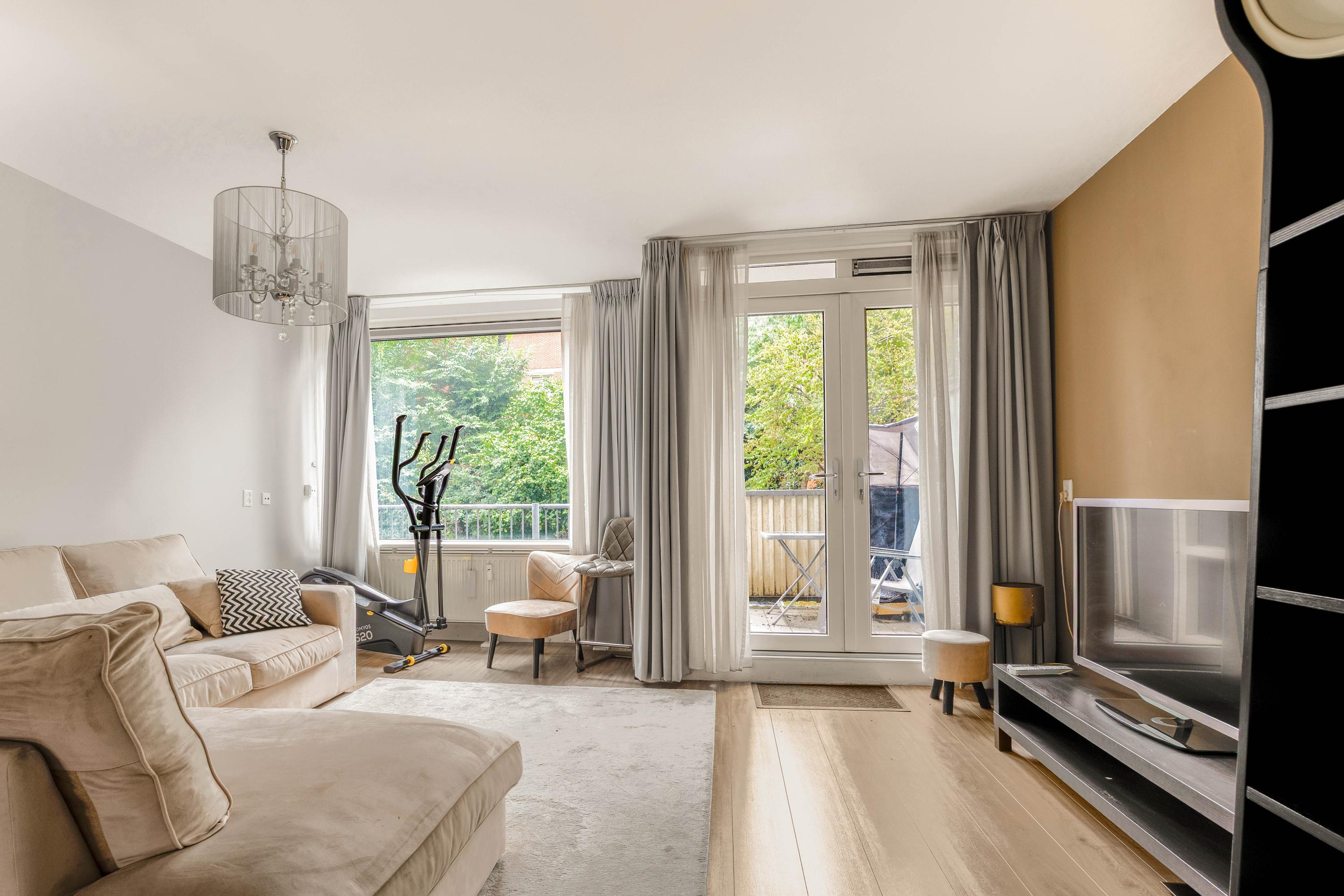 Akerwateringstraat 85 , 1069 GB Amsterdam