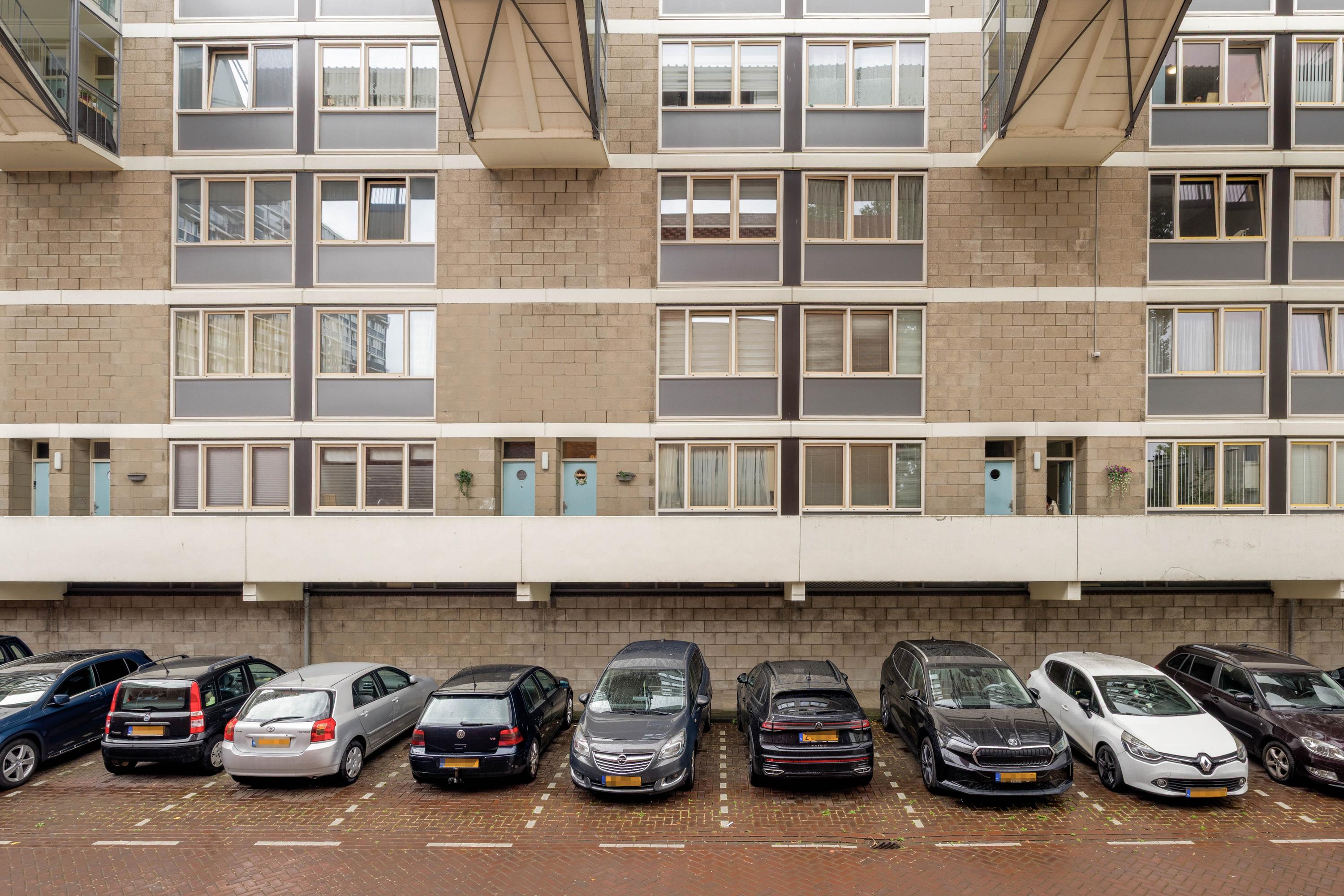 Akerwateringstraat 85 , 1069 GB Amsterdam
